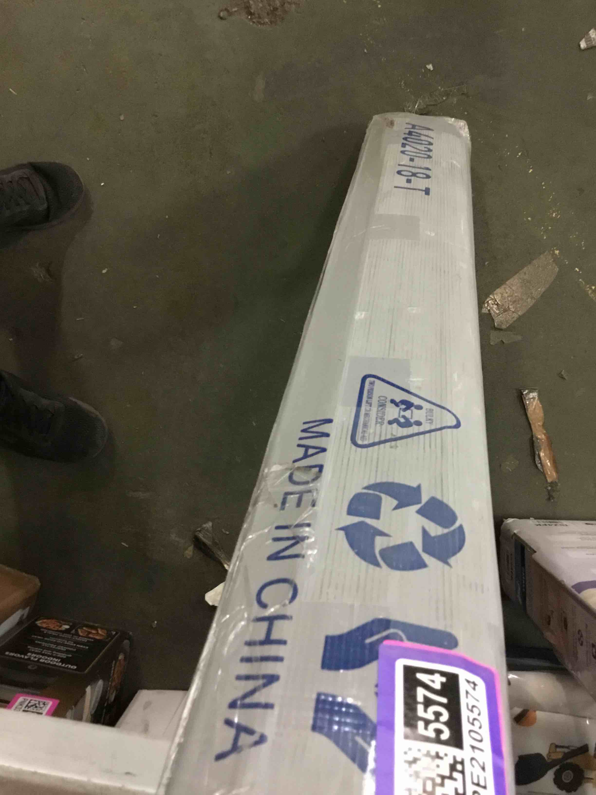 https://s3.amazonaws.com/lotting-images-prod/bidfta/PPE2105574_1759498582000.jpeg