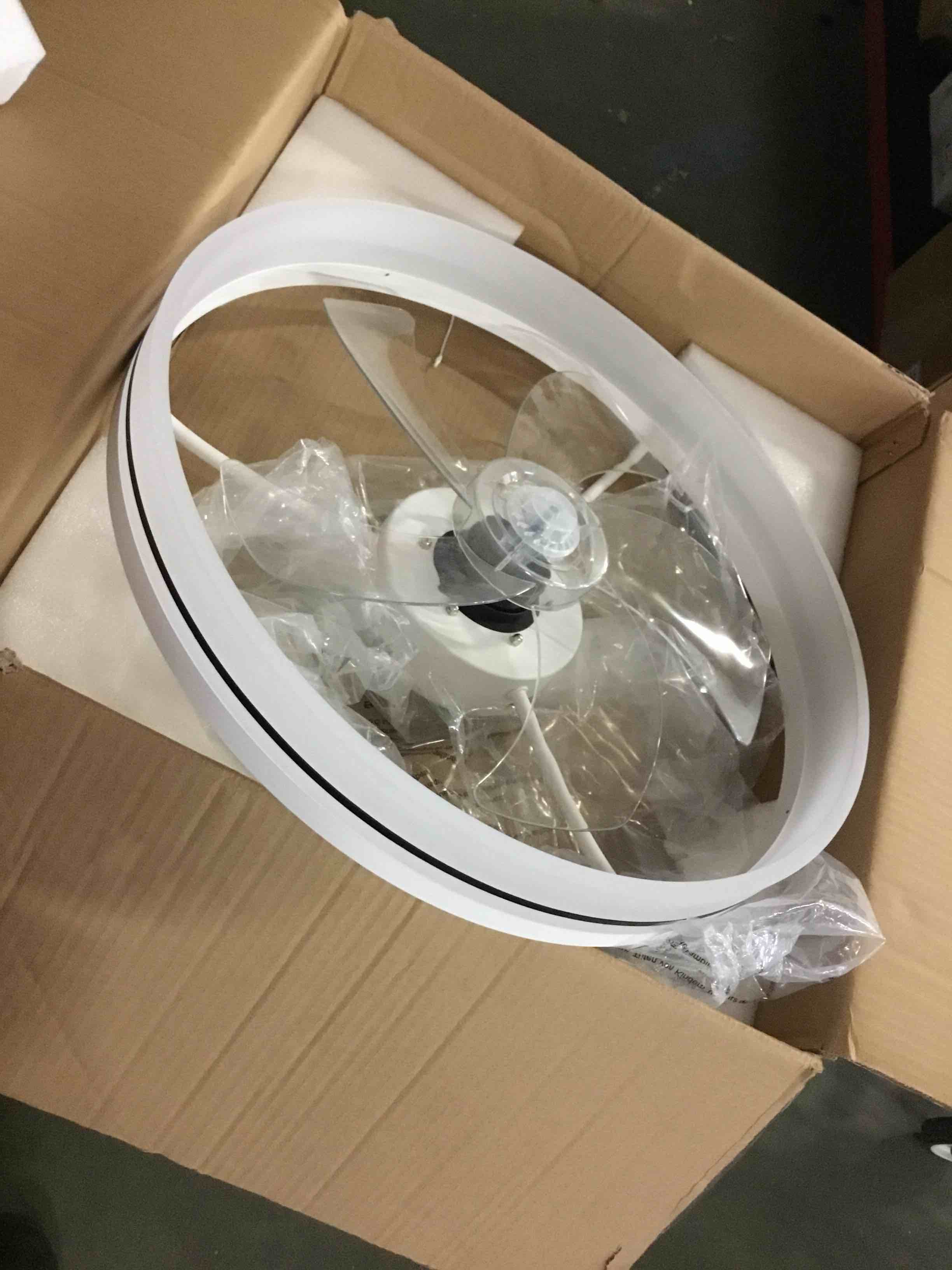 https://s3.amazonaws.com/lotting-images-prod/bidfta/PPE2105800_1759934194380.jpeg