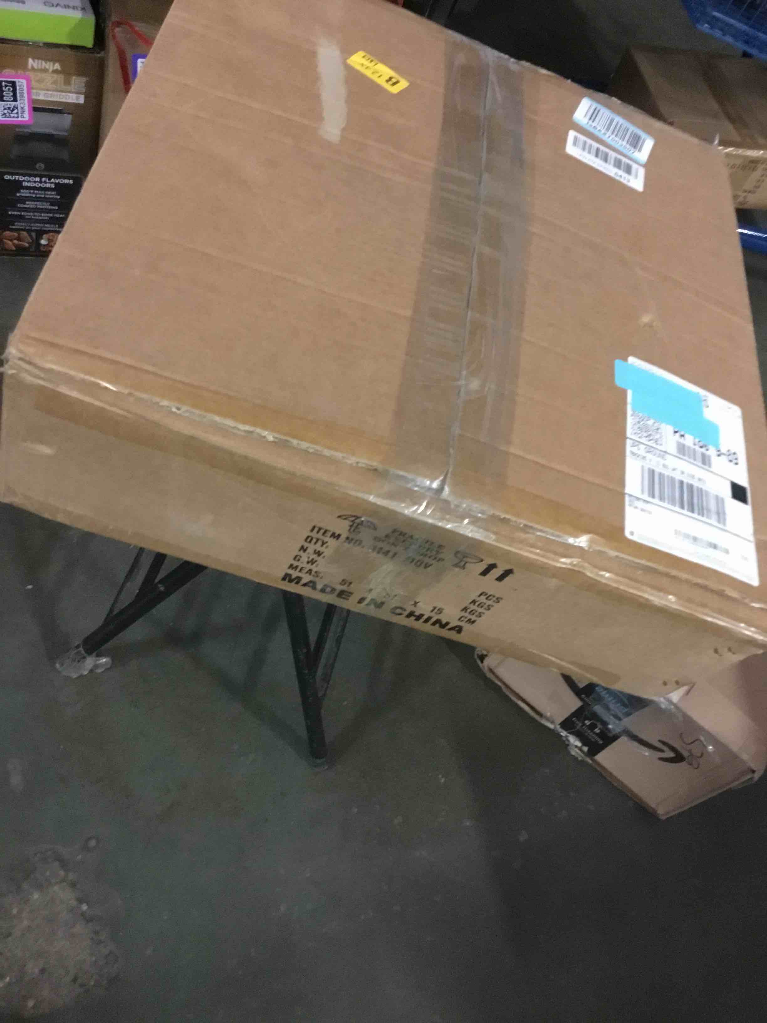 https://s3.amazonaws.com/lotting-images-prod/bidfta/PPE2105800_1759934323209.jpeg