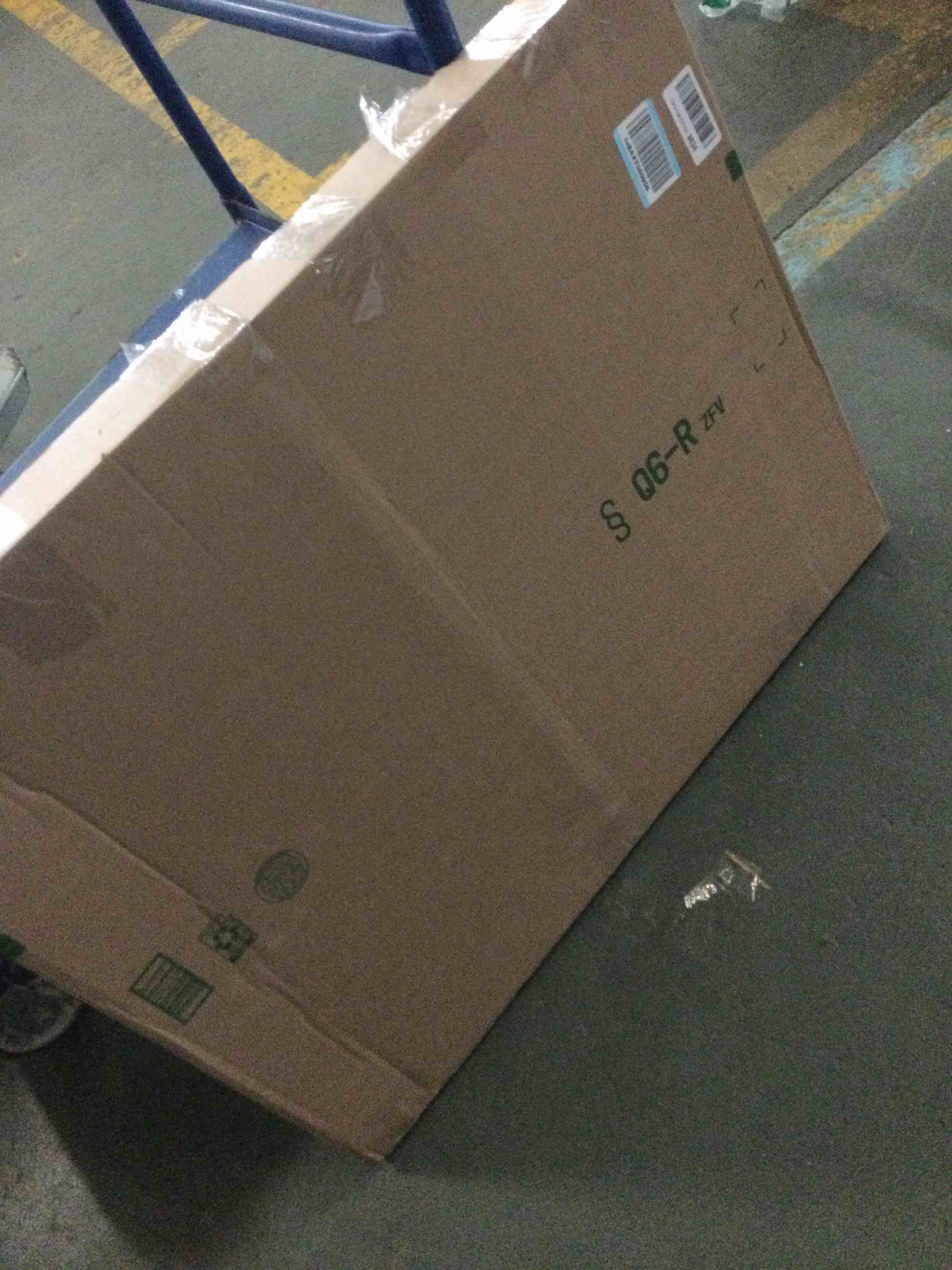 https://s3.amazonaws.com/lotting-images-prod/bidfta/PPE2105814_1759940154026.jpeg