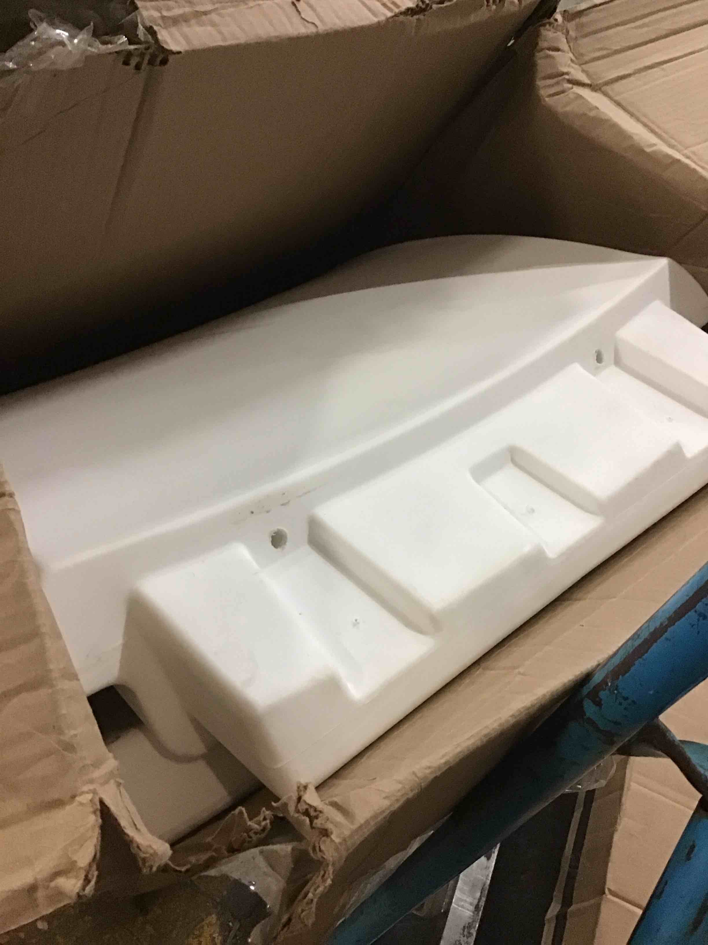 https://s3.amazonaws.com/lotting-images-prod/bidfta/PPE2106000_1760098062659.jpeg