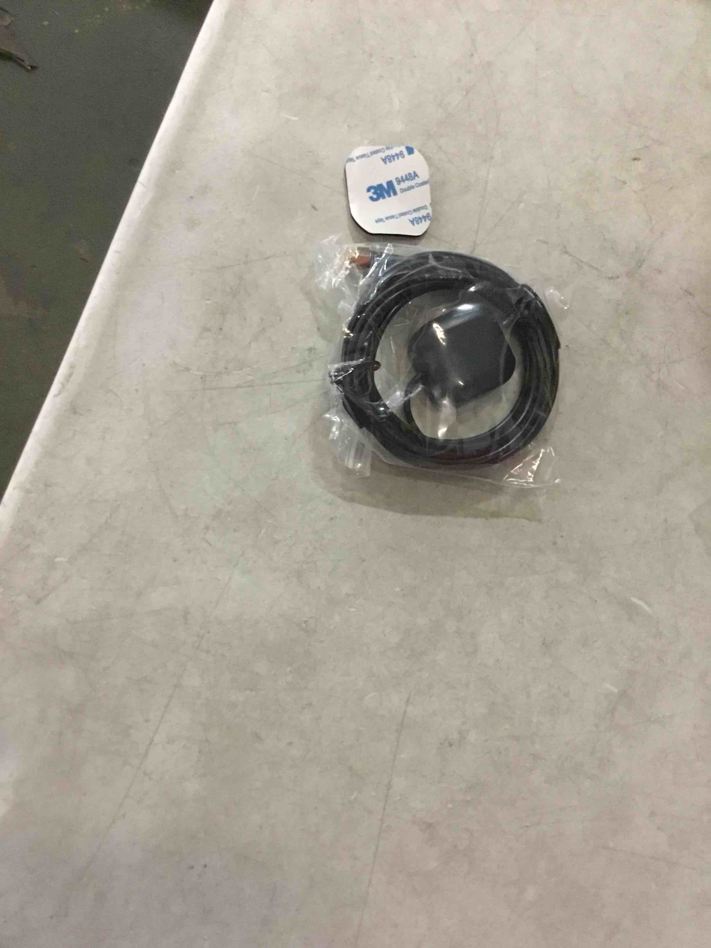 https://s3.amazonaws.com/lotting-images-prod/bidfta/PPE2106172_1760546433307.jpeg