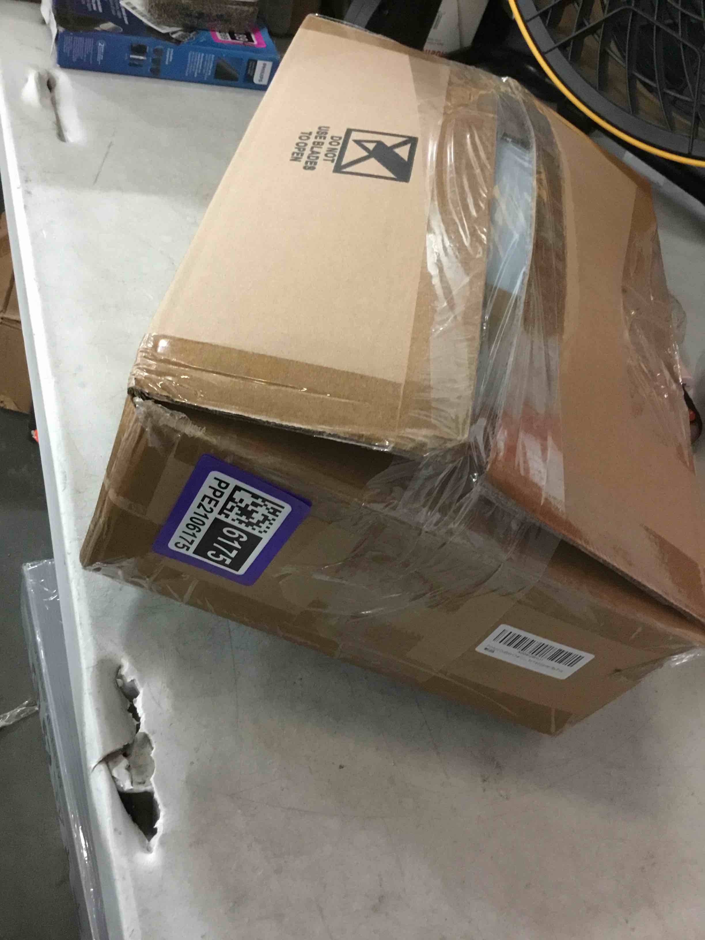 https://s3.amazonaws.com/lotting-images-prod/bidfta/PPE2106175_1760547430708.jpeg