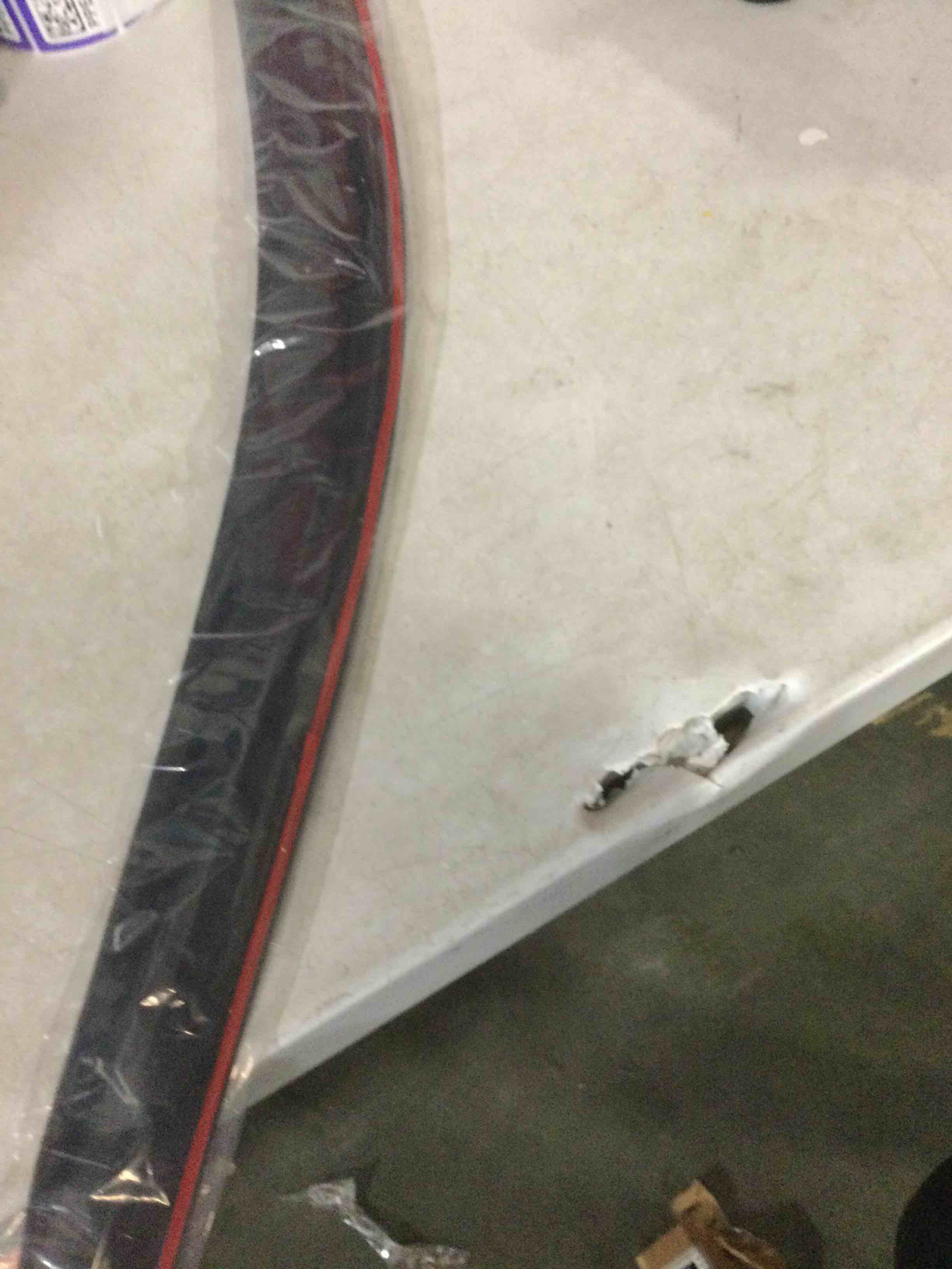 https://s3.amazonaws.com/lotting-images-prod/bidfta/PPE2106193_1760618202485.jpeg