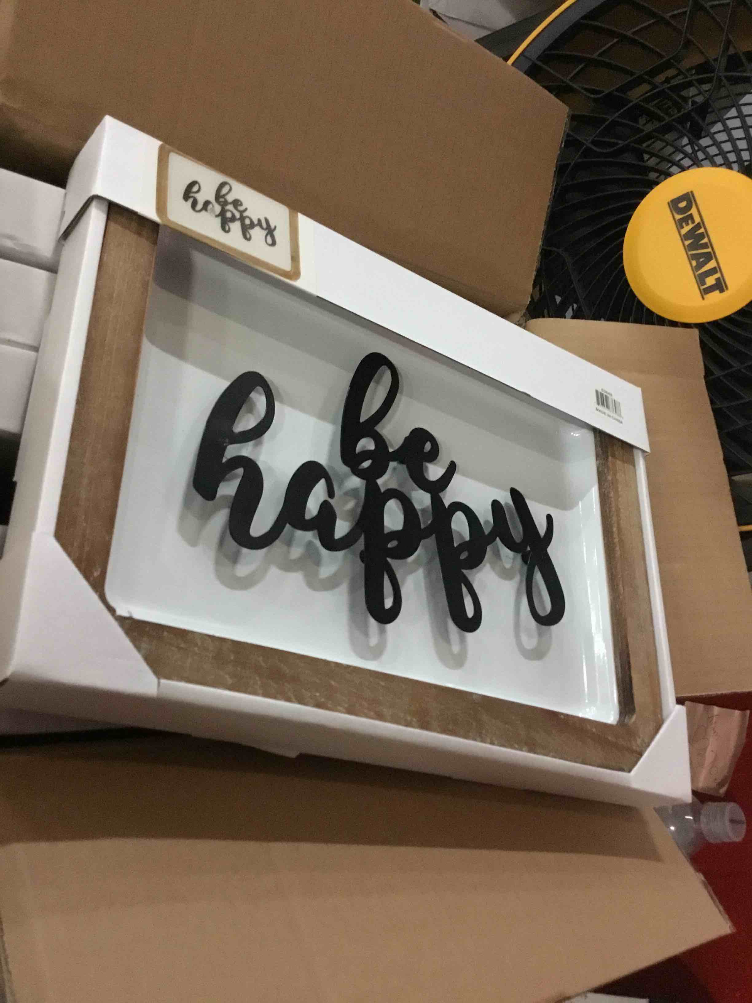 https://s3.amazonaws.com/lotting-images-prod/bidfta/PPE2106420_1761054897847.jpeg