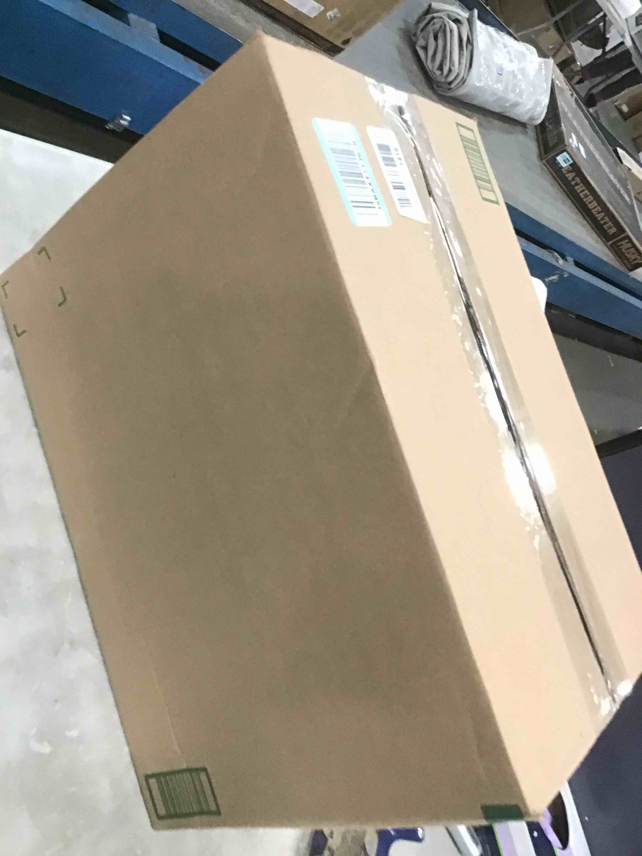 https://s3.amazonaws.com/lotting-images-prod/bidfta/PPE2107075_1735932664472.jpeg