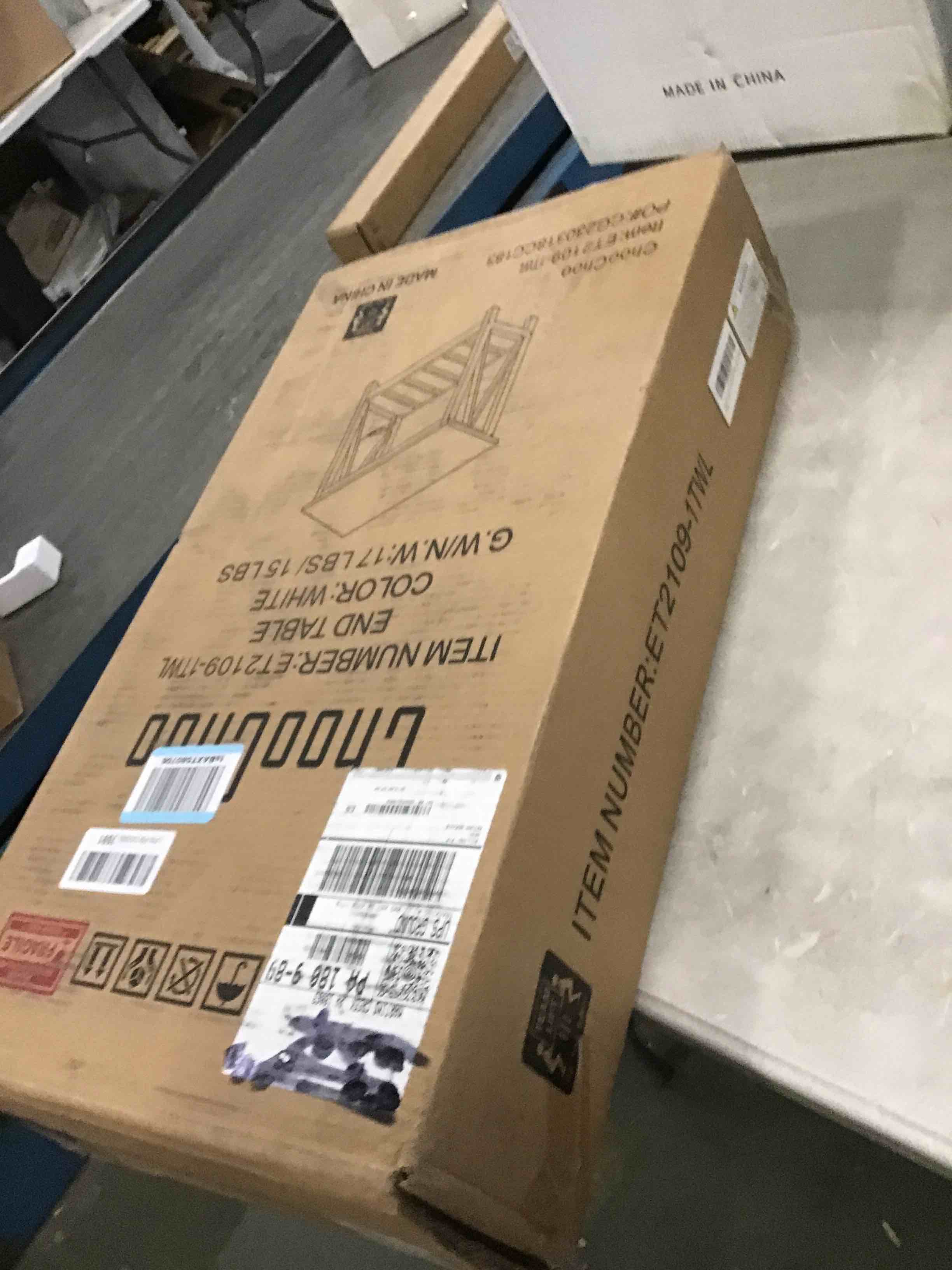 https://s3.amazonaws.com/lotting-images-prod/bidfta/PPE2107106_1735936195908.jpeg