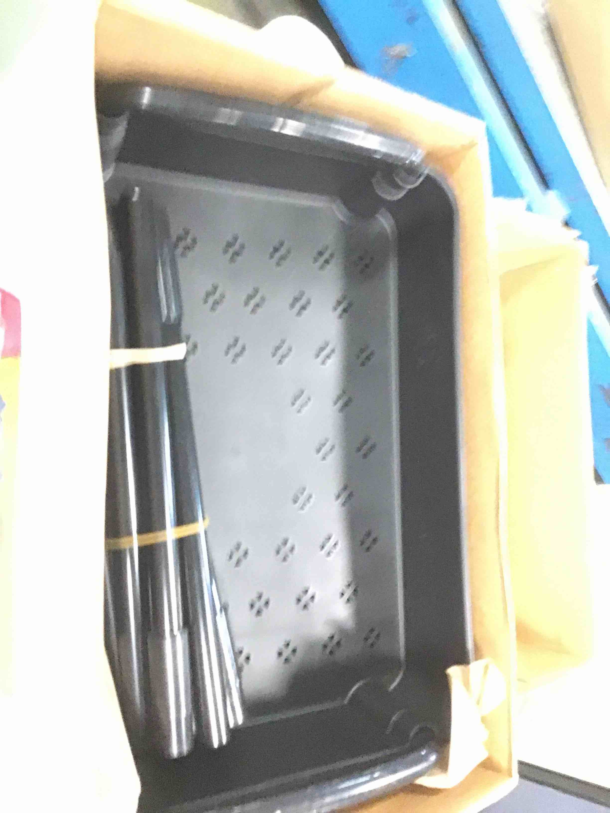 https://s3.amazonaws.com/lotting-images-prod/bidfta/PPE2107338_1736010829322.jpeg