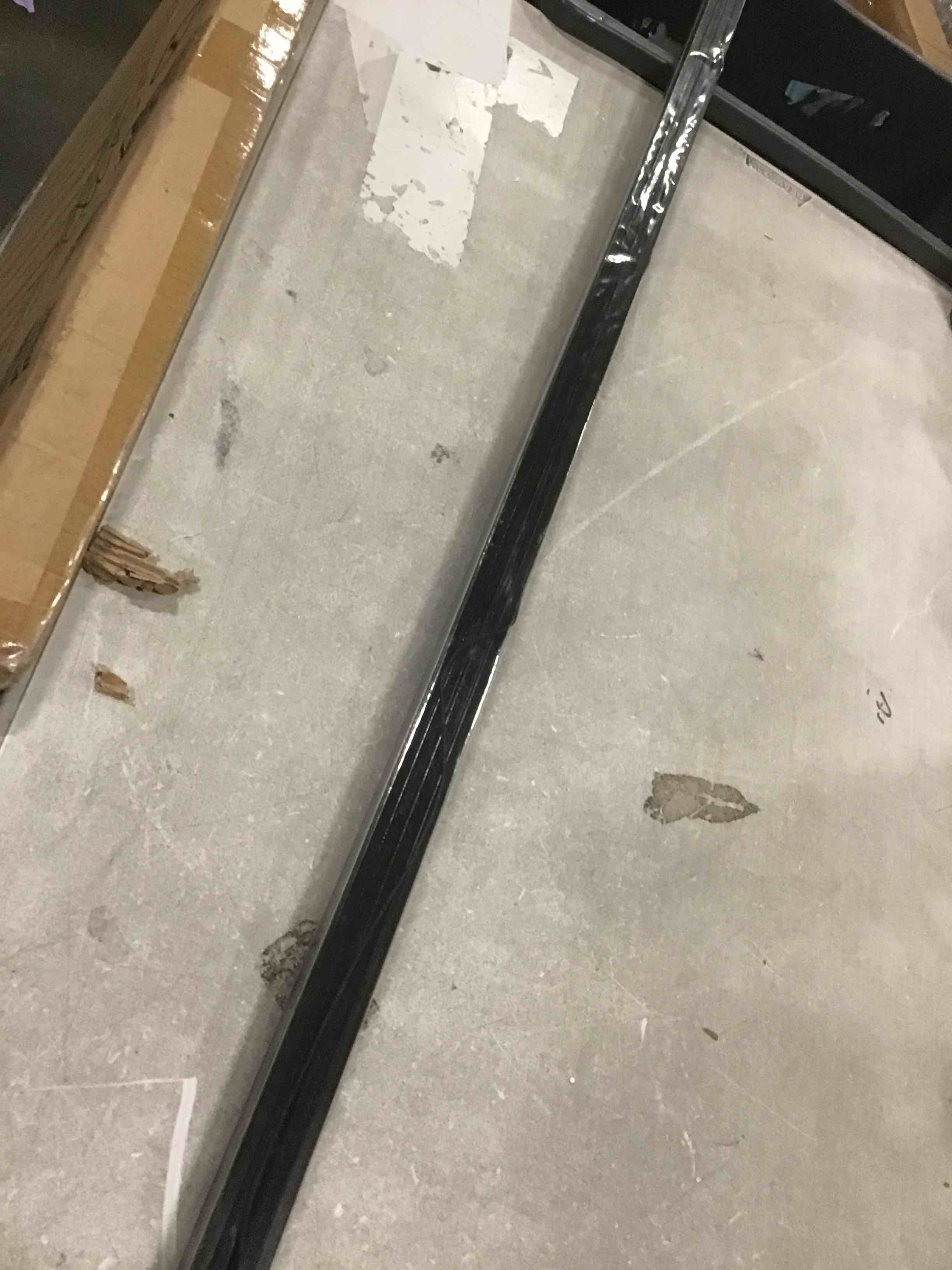 https://s3.amazonaws.com/lotting-images-prod/bidfta/PPE2107377_1736167593528.jpeg