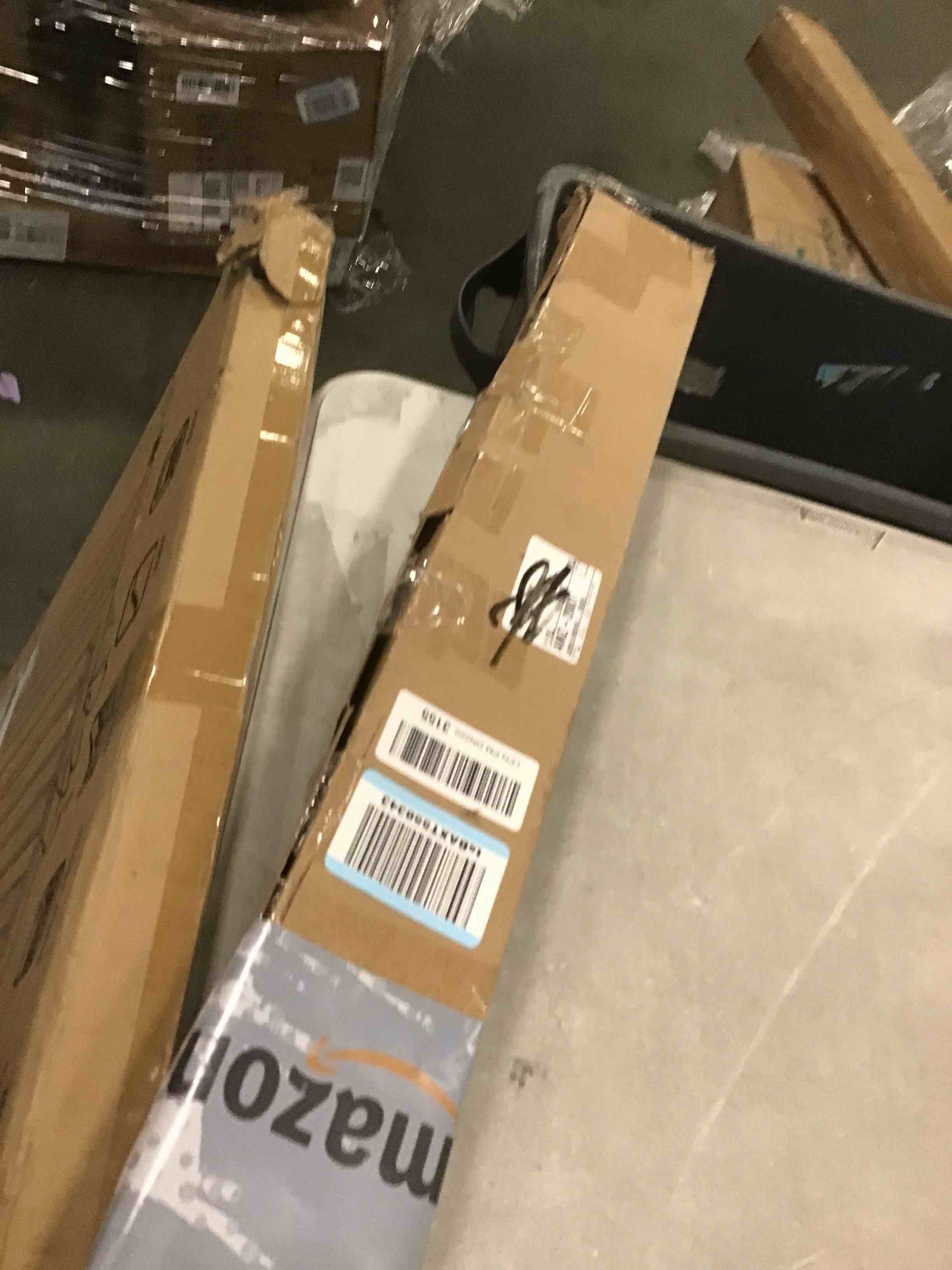 https://s3.amazonaws.com/lotting-images-prod/bidfta/PPE2107381_1736167804983.jpeg
