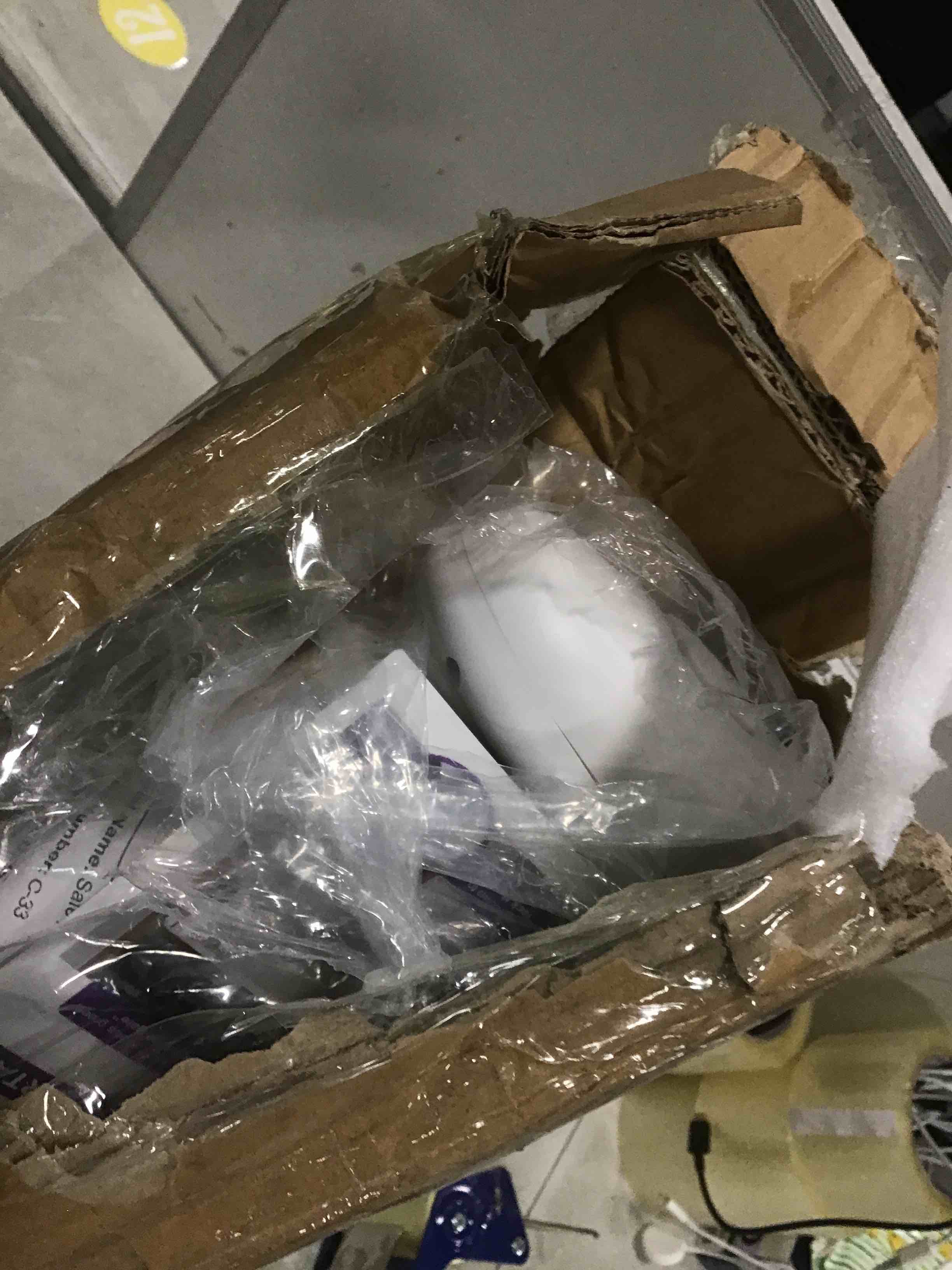 https://s3.amazonaws.com/lotting-images-prod/bidfta/PPE2107546_1736252438412.jpeg