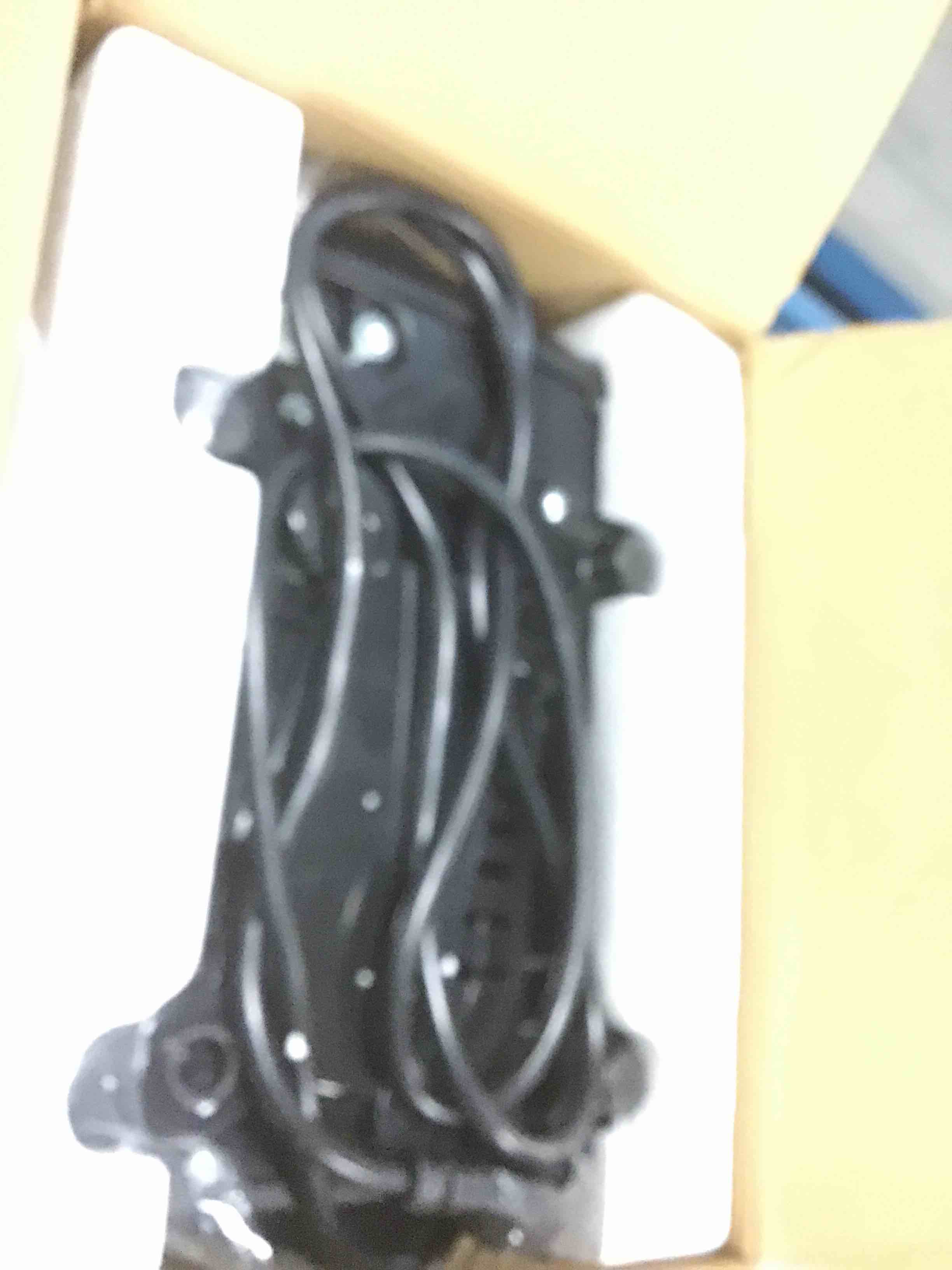 https://s3.amazonaws.com/lotting-images-prod/bidfta/PPE2107561_1736253304279.jpeg