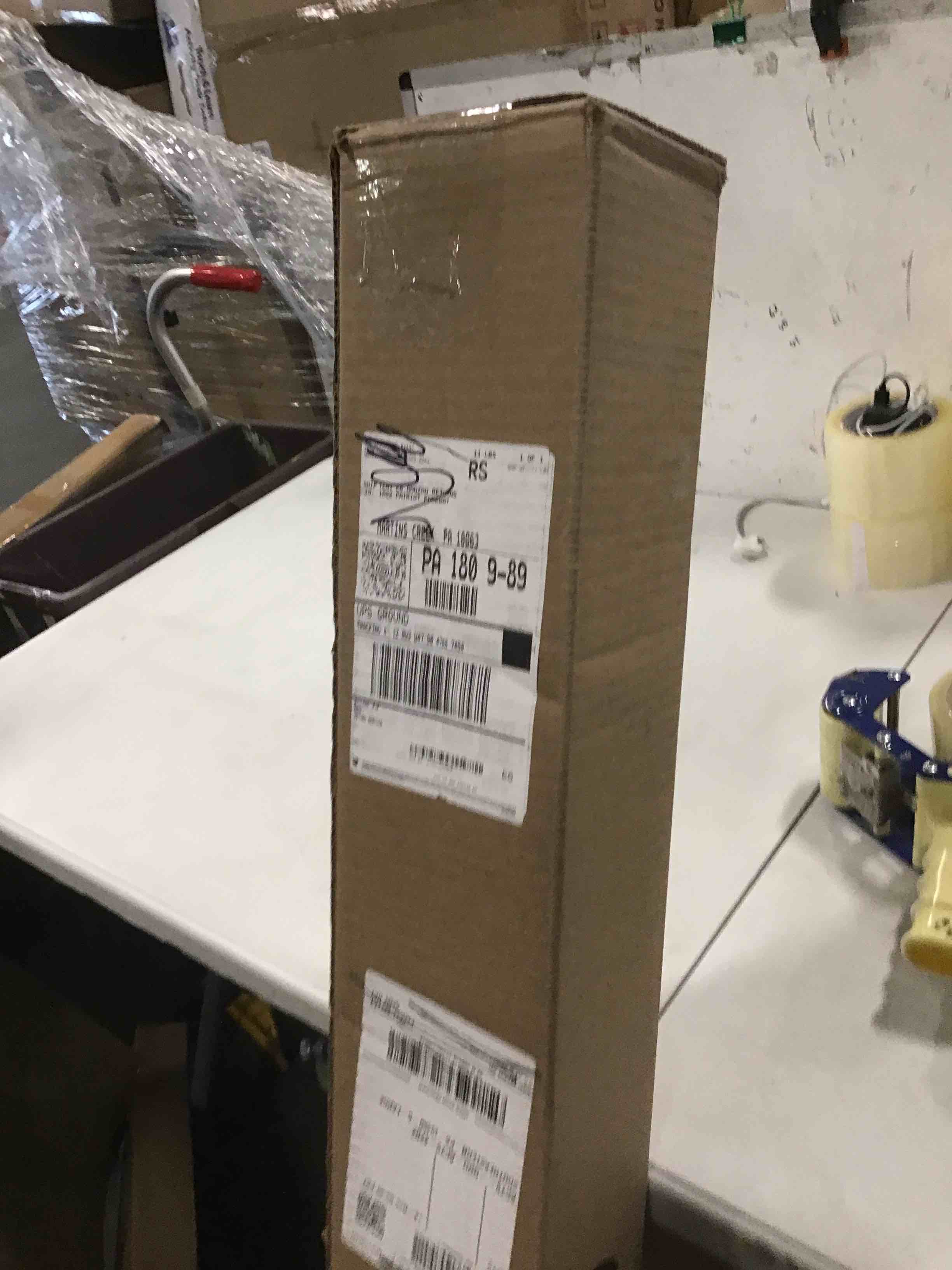 https://s3.amazonaws.com/lotting-images-prod/bidfta/PPE2108408_1736430447316.jpeg