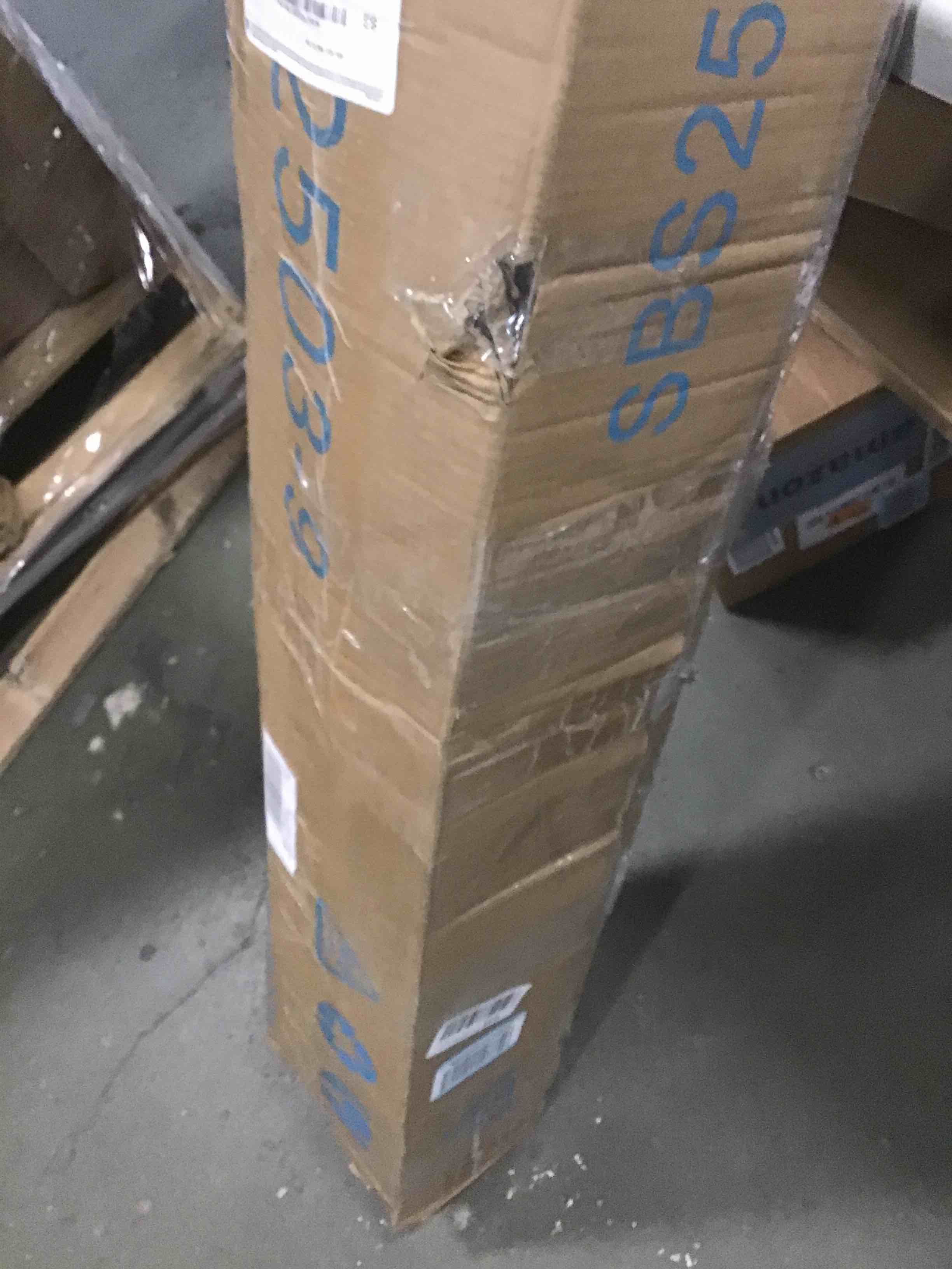 https://s3.amazonaws.com/lotting-images-prod/bidfta/PPE2108427_1736431538520.jpeg