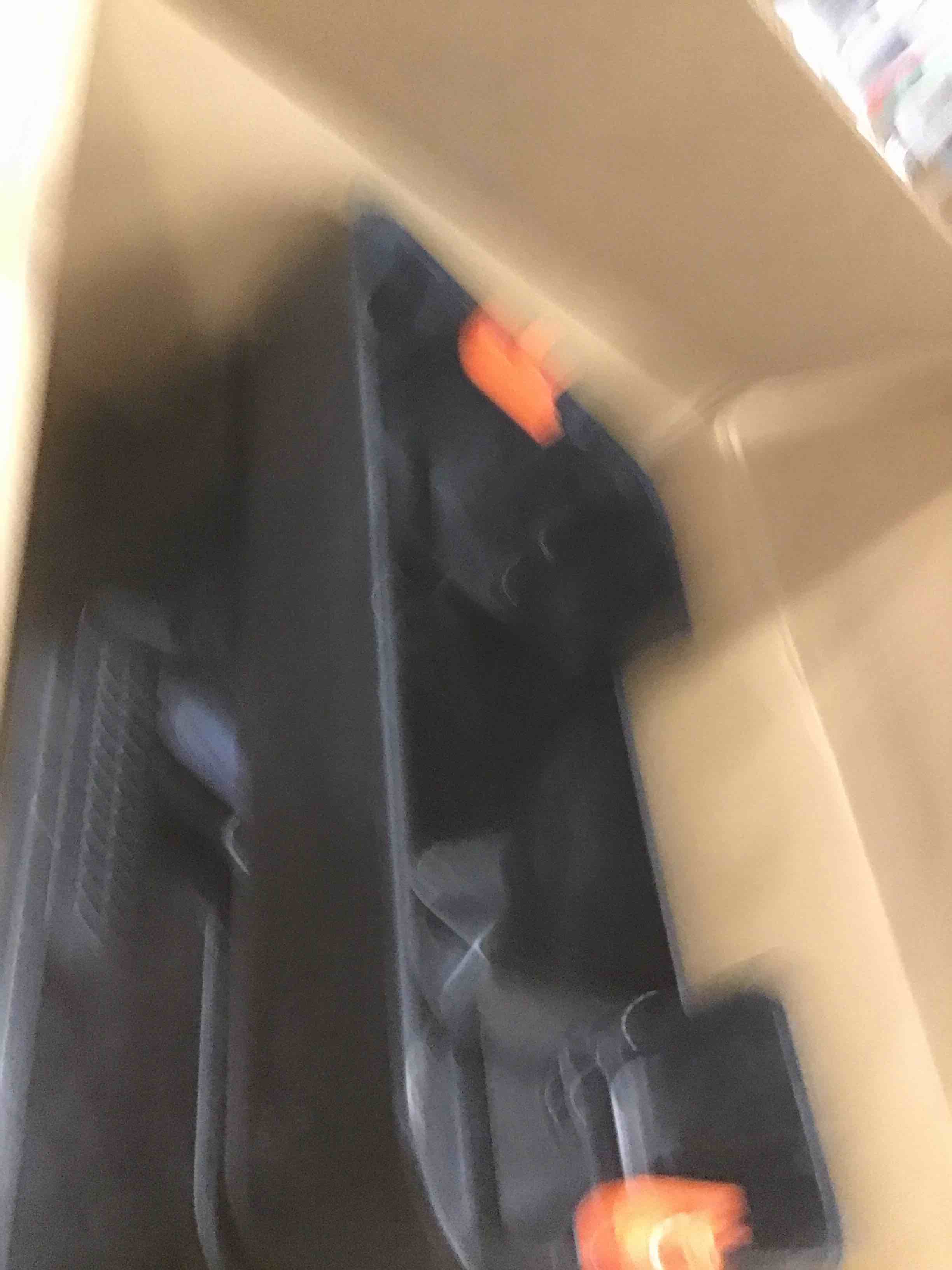 https://s3.amazonaws.com/lotting-images-prod/bidfta/PPE2109129_1736542533464.jpeg