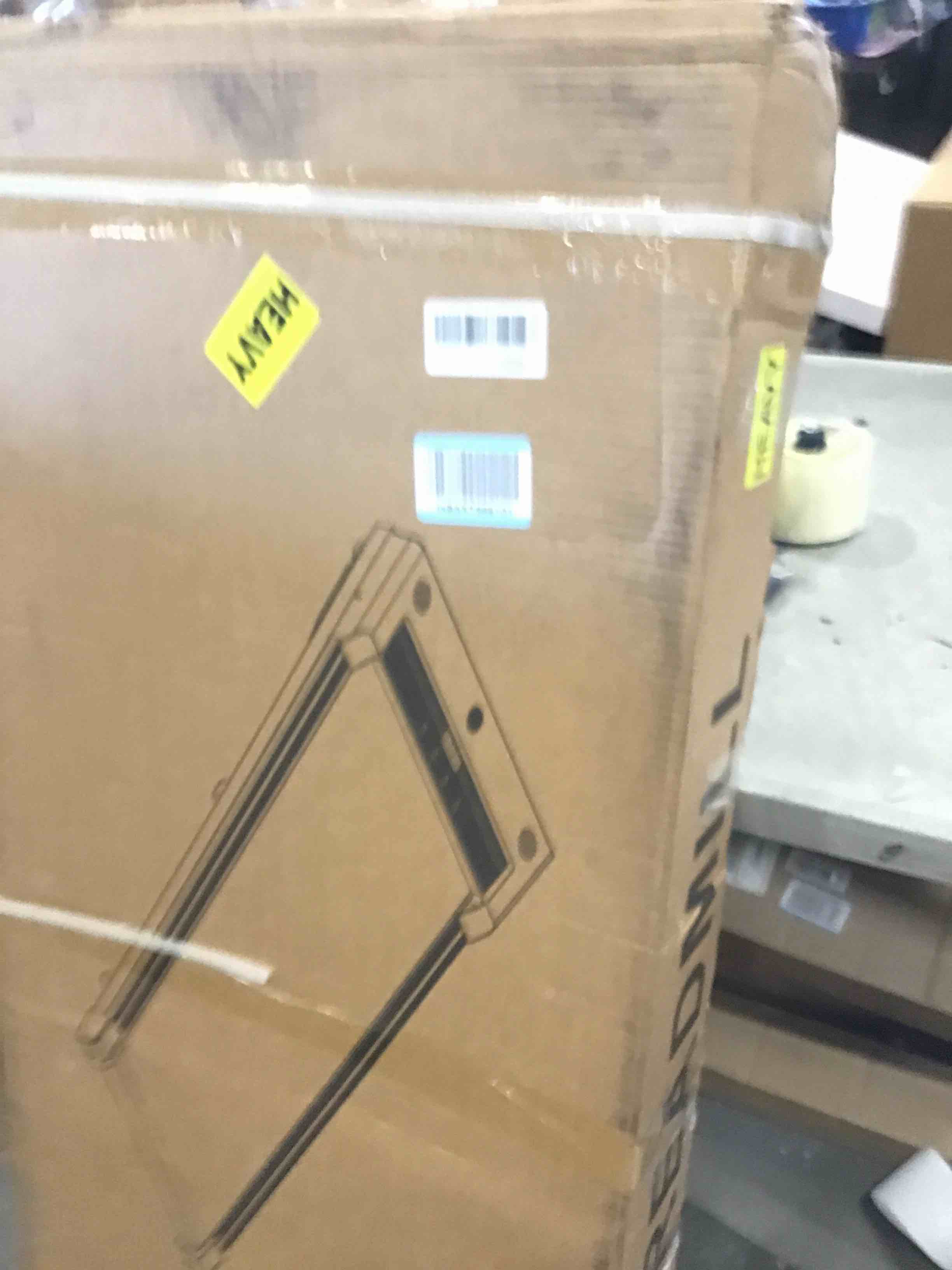 https://s3.amazonaws.com/lotting-images-prod/bidfta/PPE2109728_1736787169191.jpeg