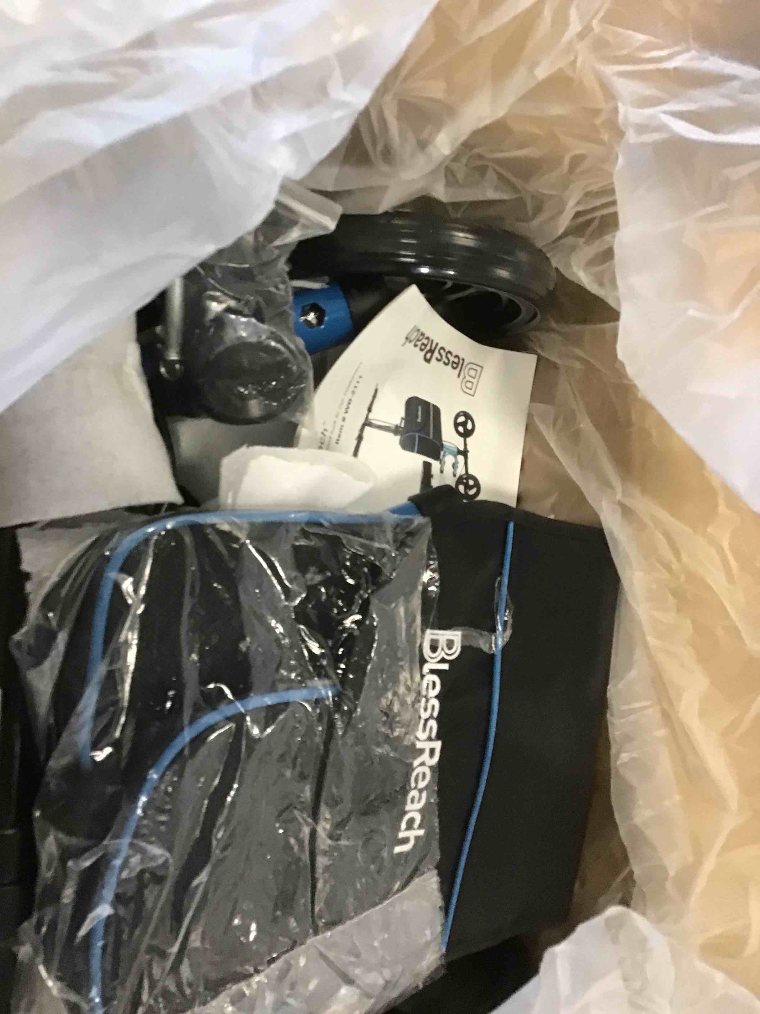 https://s3.amazonaws.com/lotting-images-prod/bidfta/PPE2109736_1736787752954.jpeg