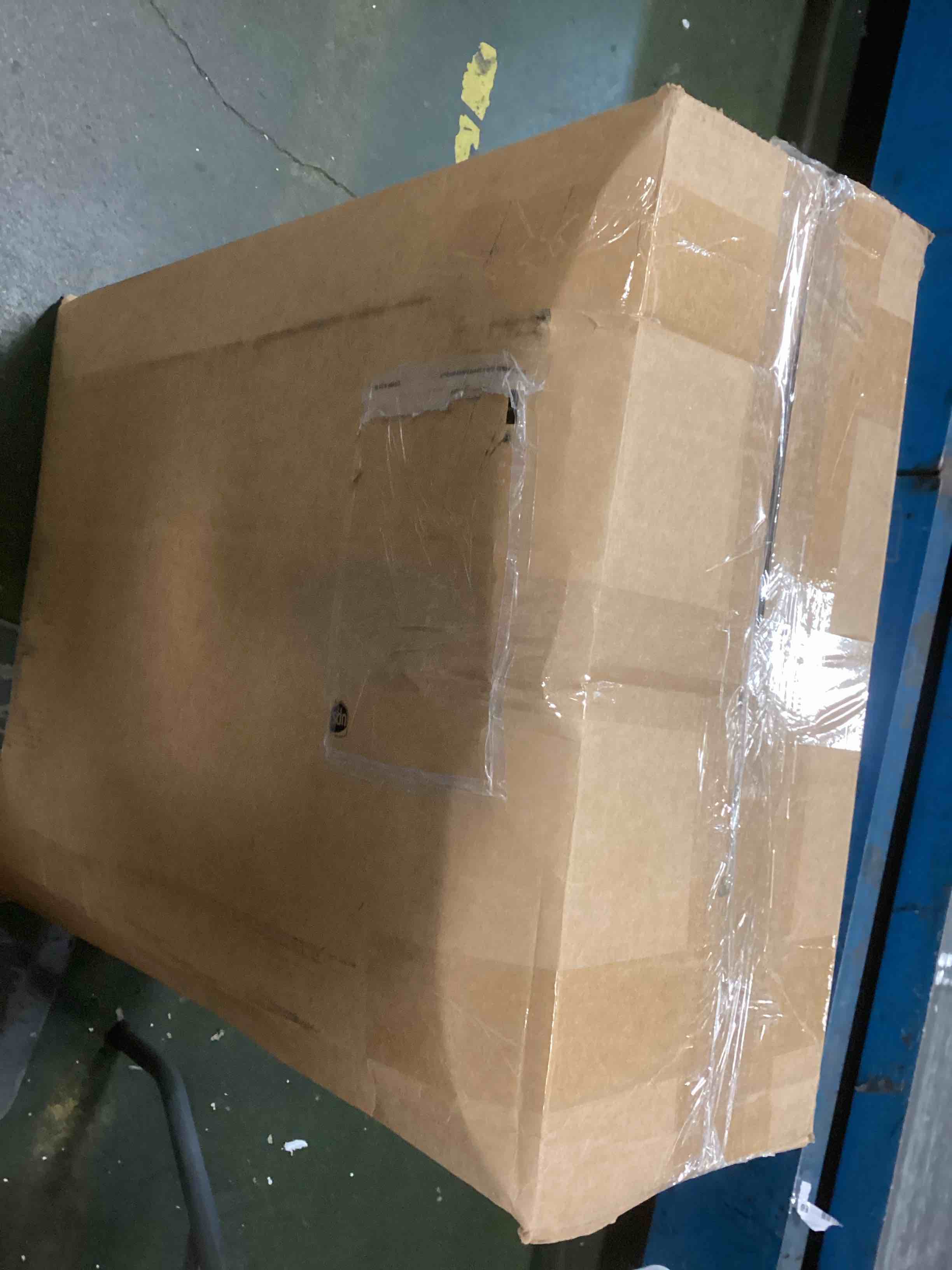https://s3.amazonaws.com/lotting-images-prod/bidfta/PPE2110103_1735676804665.jpeg