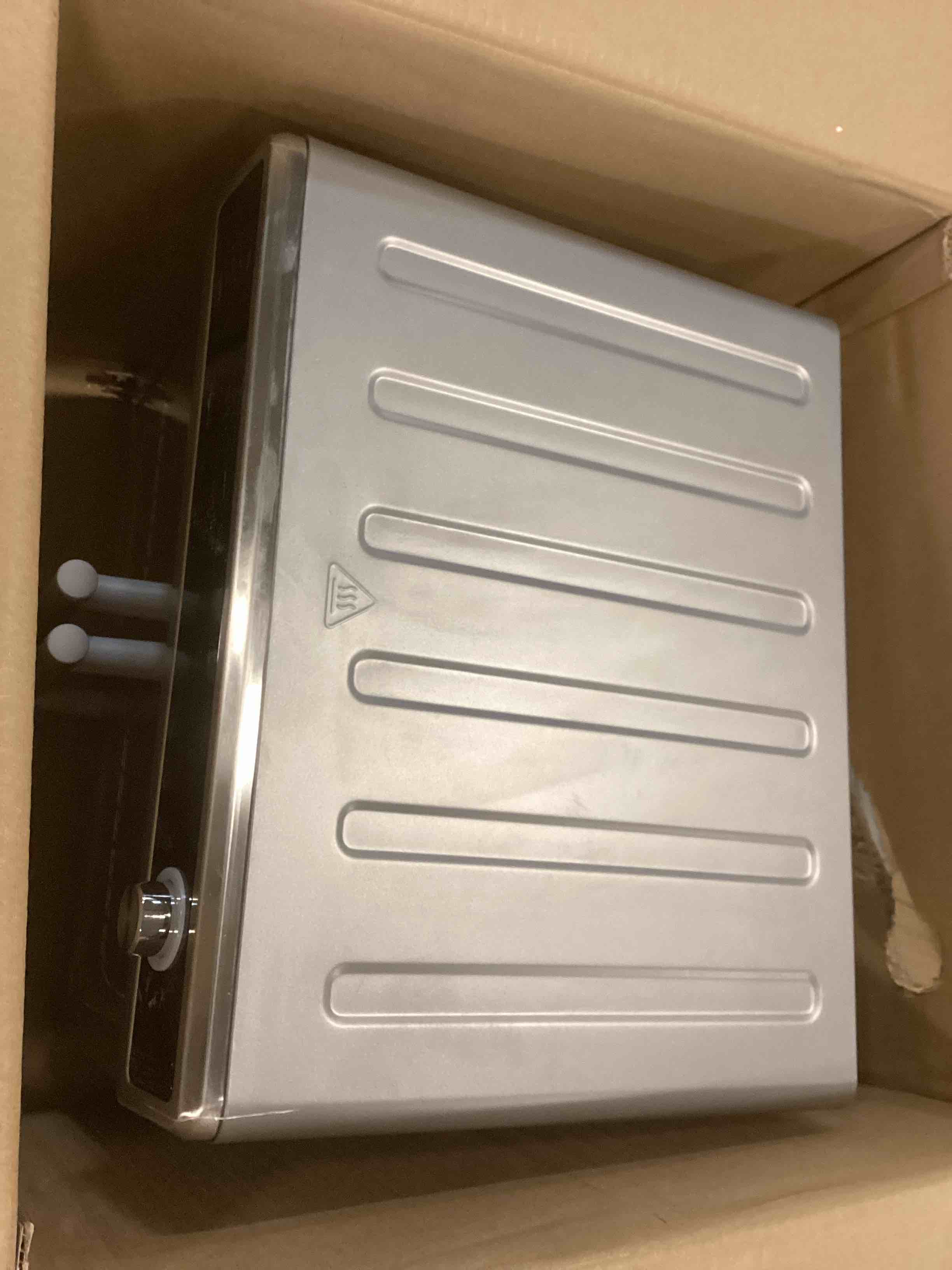 https://s3.amazonaws.com/lotting-images-prod/bidfta/PPE2110433_1735929278576.jpeg