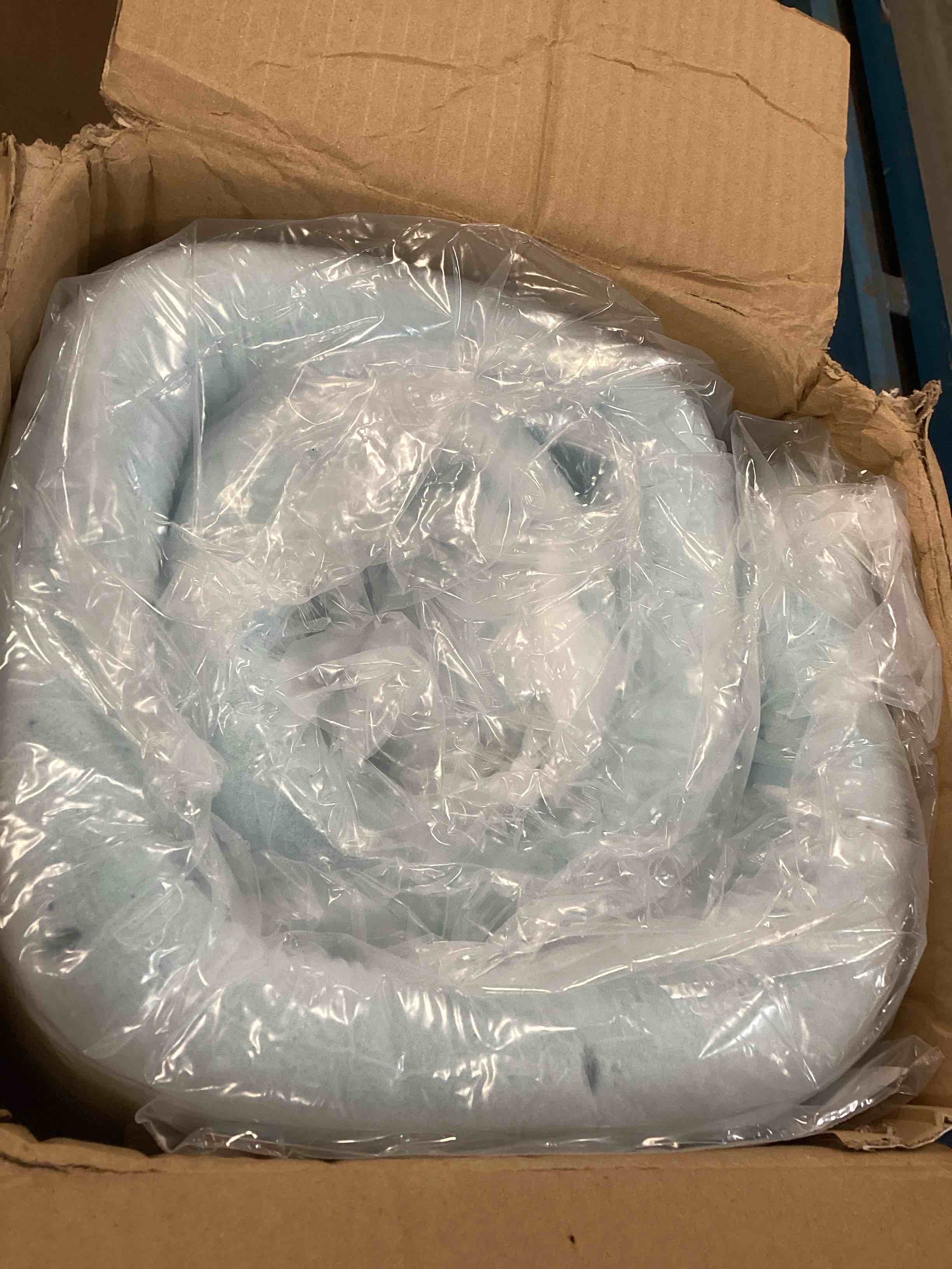 https://s3.amazonaws.com/lotting-images-prod/bidfta/PPE2110511_1735993215962.jpeg
