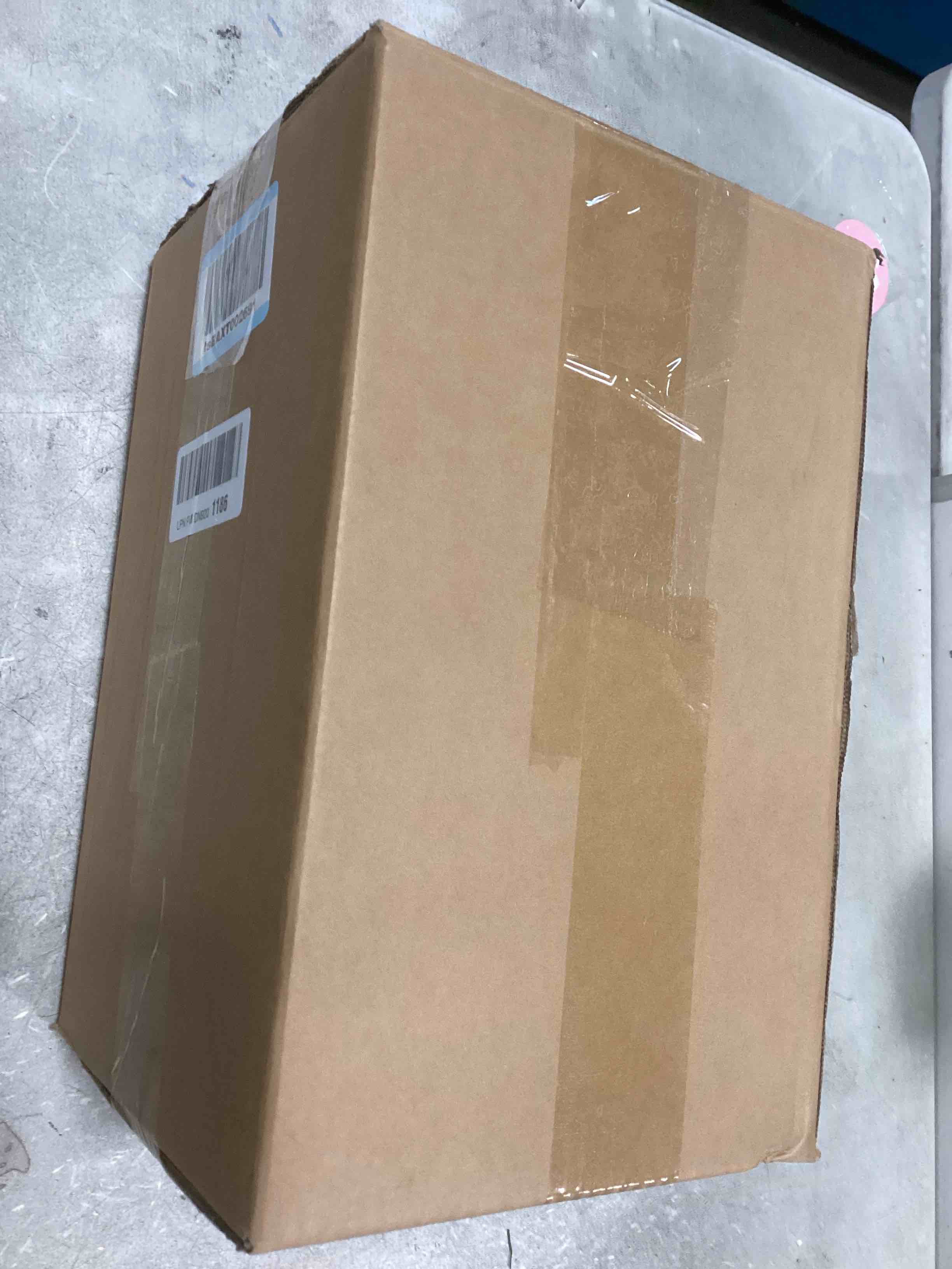 https://s3.amazonaws.com/lotting-images-prod/bidfta/PPE2111462_1736541350828.jpeg