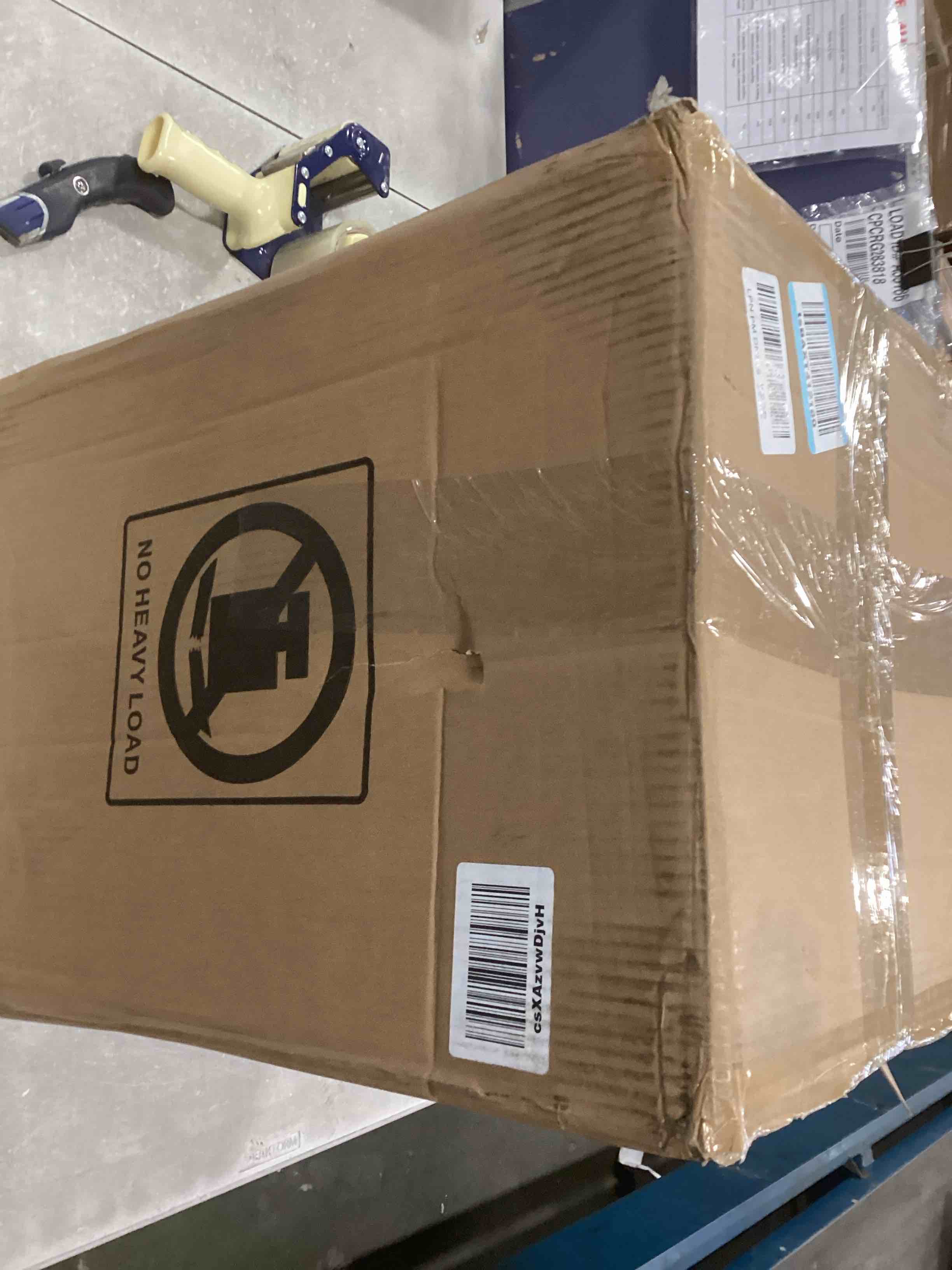 https://s3.amazonaws.com/lotting-images-prod/bidfta/PPE2111545_1736605130185.jpeg