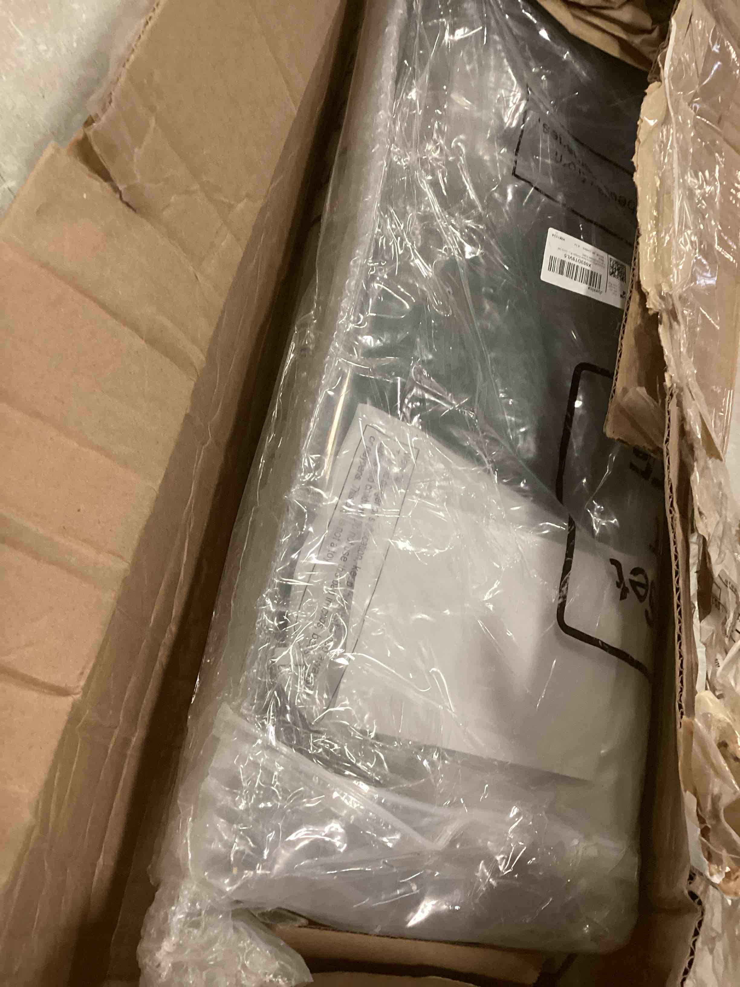 https://s3.amazonaws.com/lotting-images-prod/bidfta/PPE2111592_1736609044785.jpeg