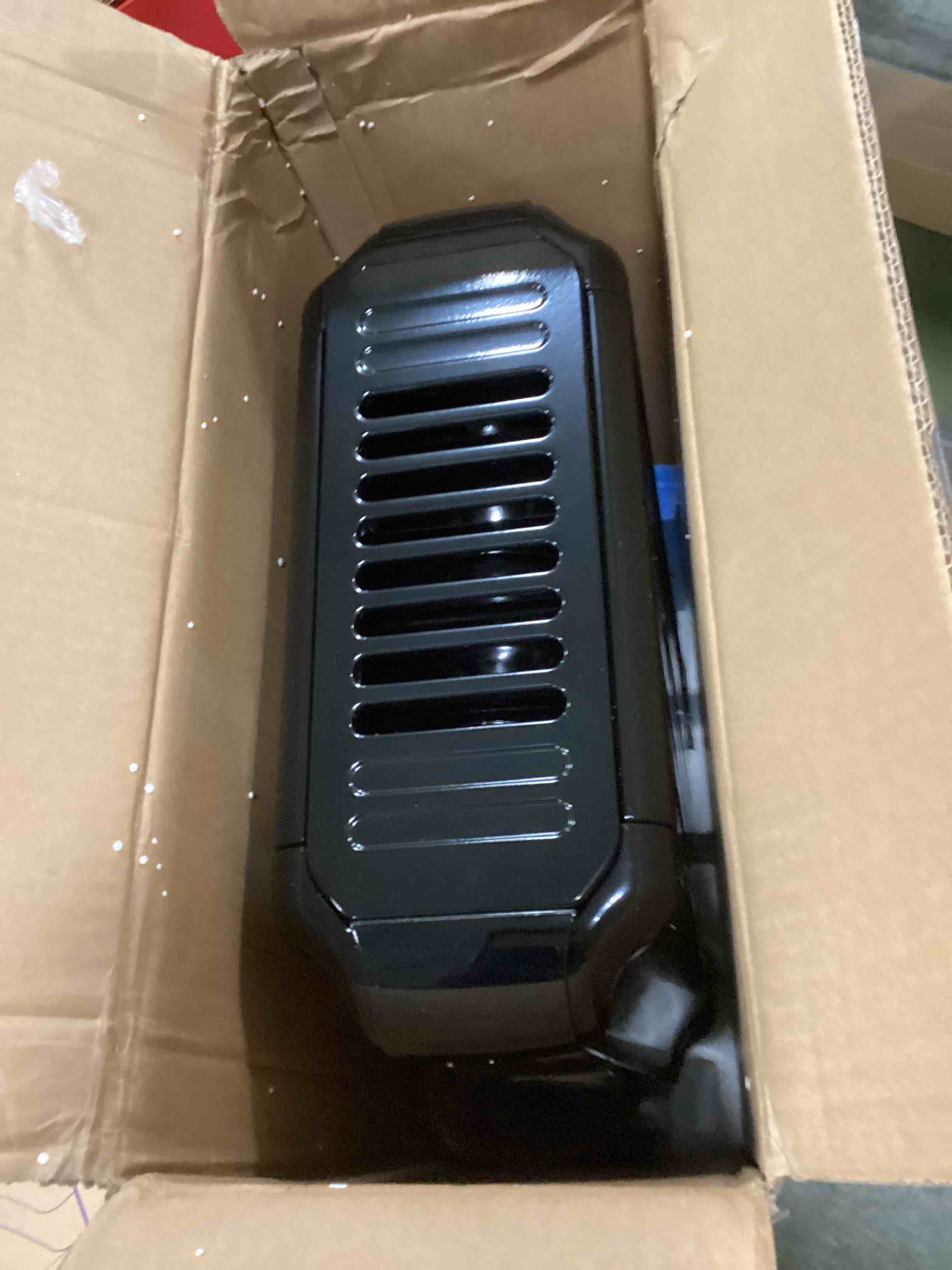 https://s3.amazonaws.com/lotting-images-prod/bidfta/PPE2111687_1736771982302.jpeg
