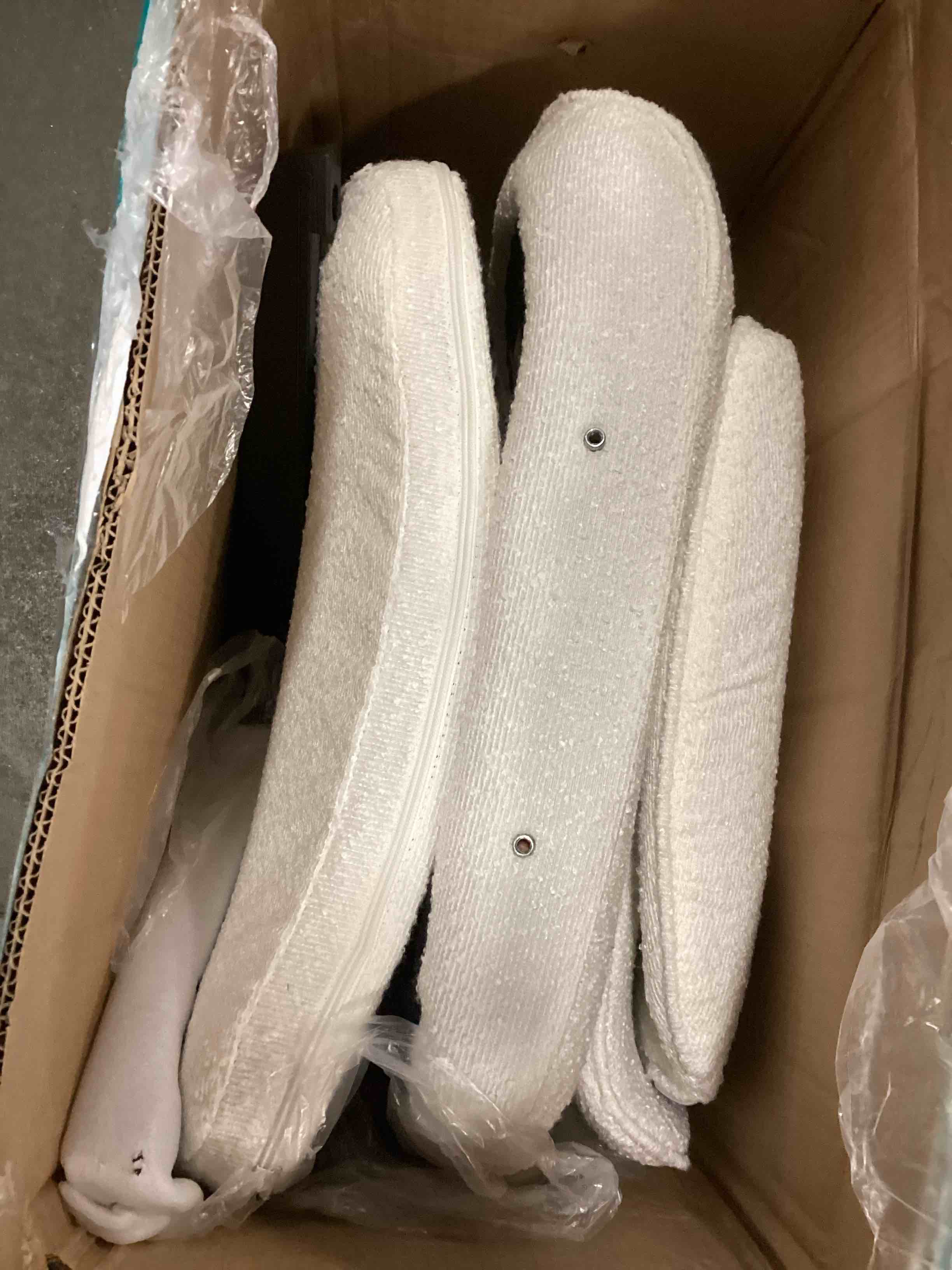 https://s3.amazonaws.com/lotting-images-prod/bidfta/PPE2111725_1736775606488.jpeg