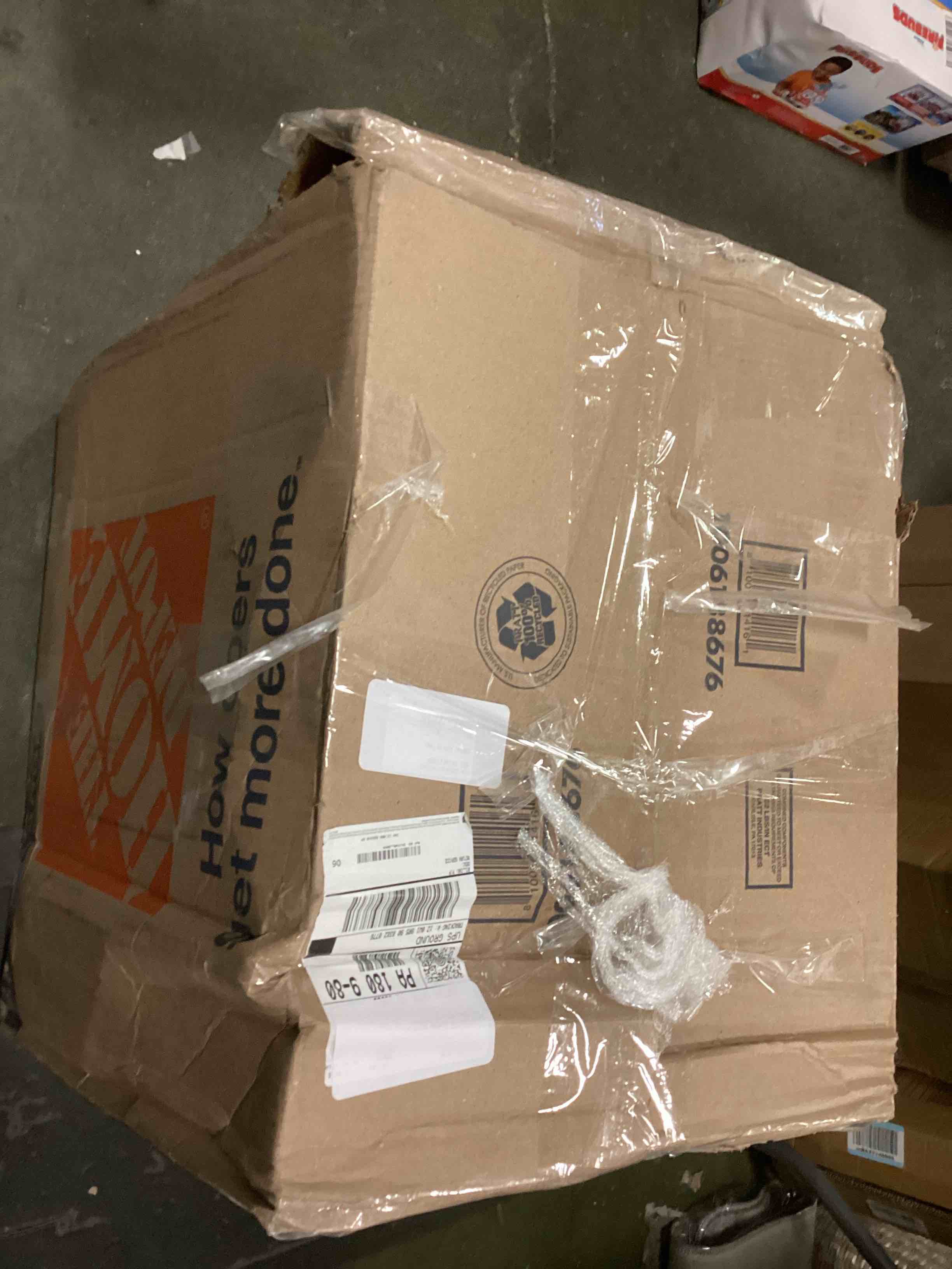 https://s3.amazonaws.com/lotting-images-prod/bidfta/PPE2111727_1736775827476.jpeg