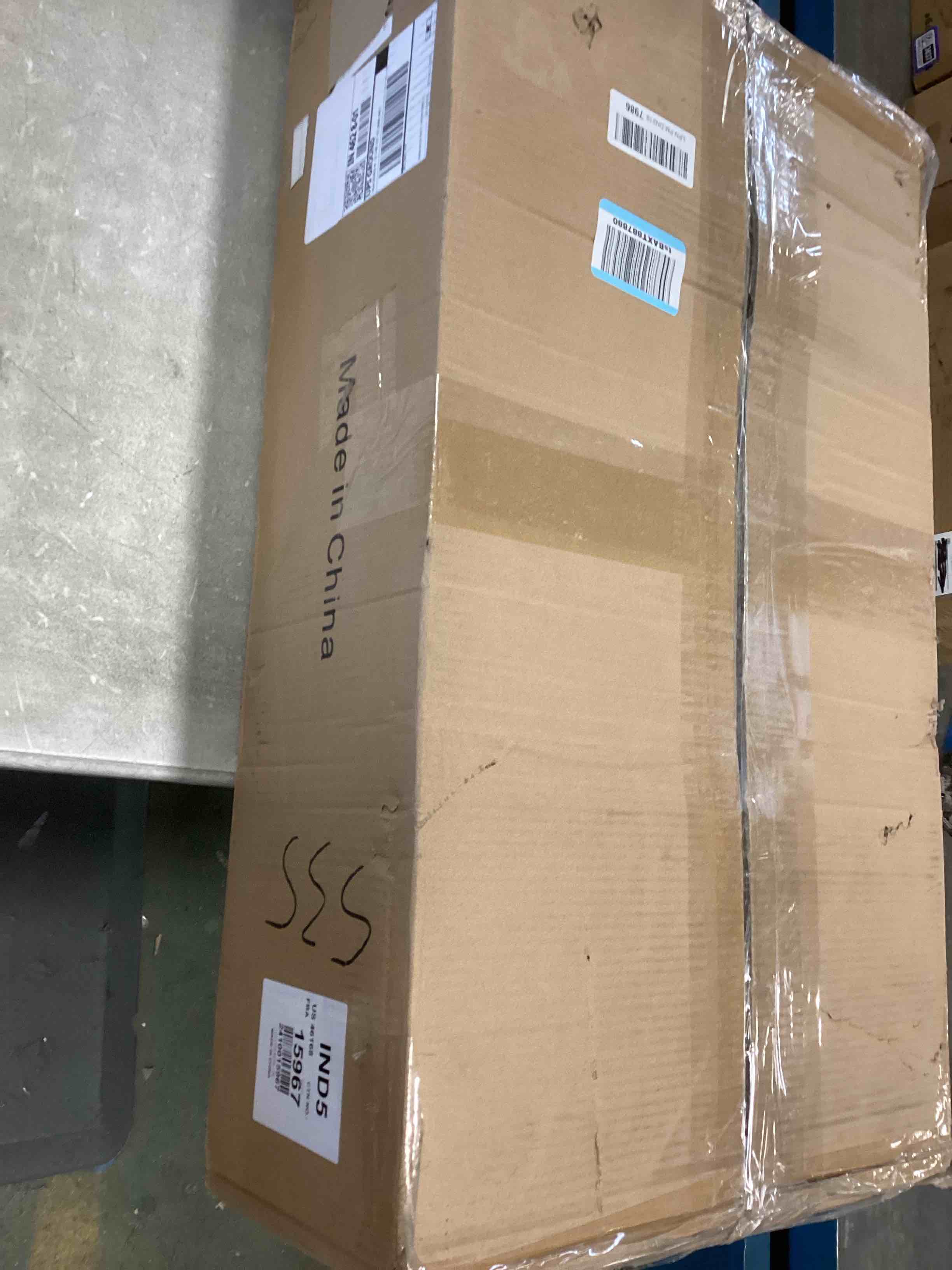https://s3.amazonaws.com/lotting-images-prod/bidfta/PPE2111875_1736794142303.jpeg