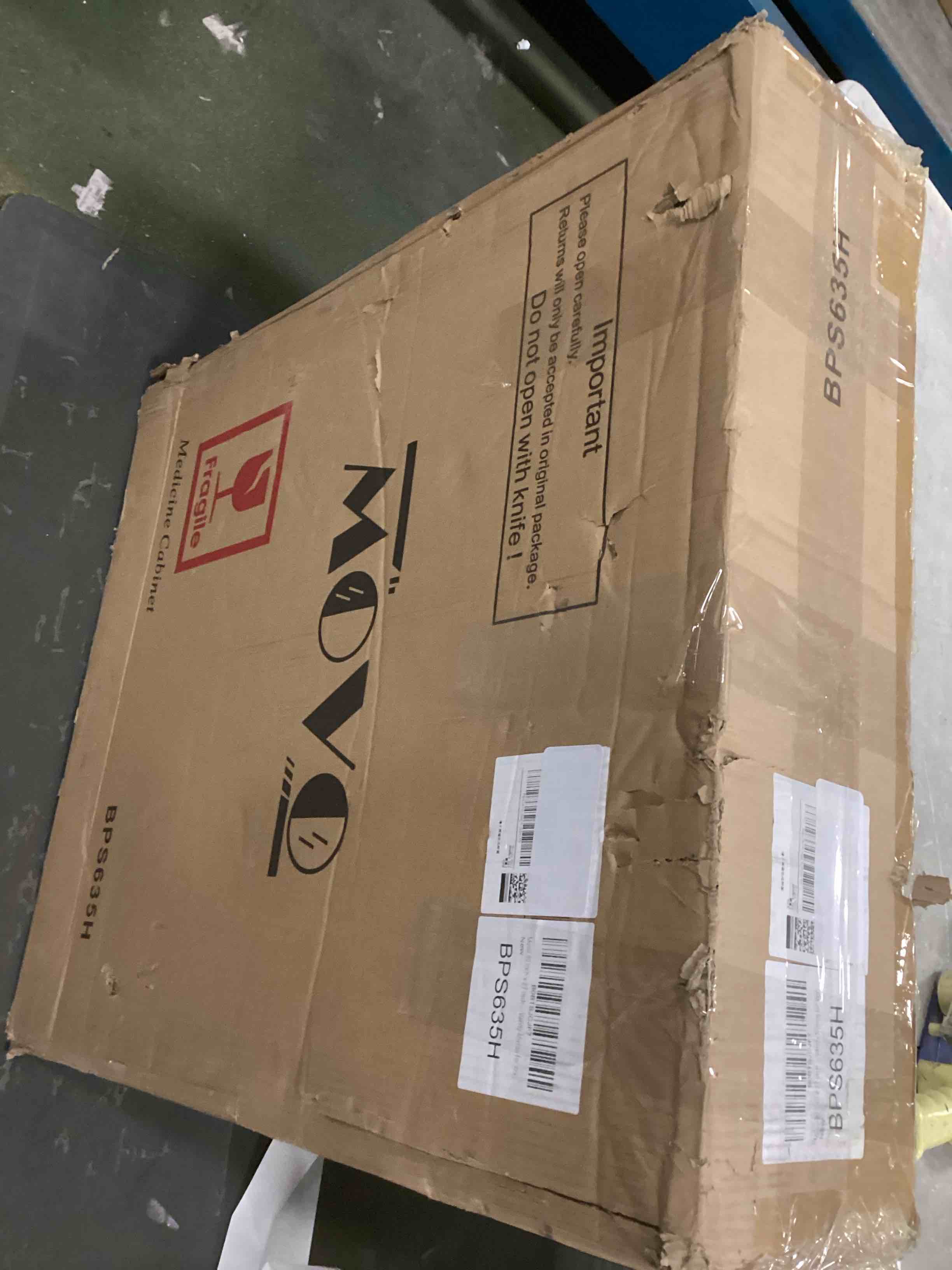 https://s3.amazonaws.com/lotting-images-prod/bidfta/PPE2111974_1736860650651.jpeg