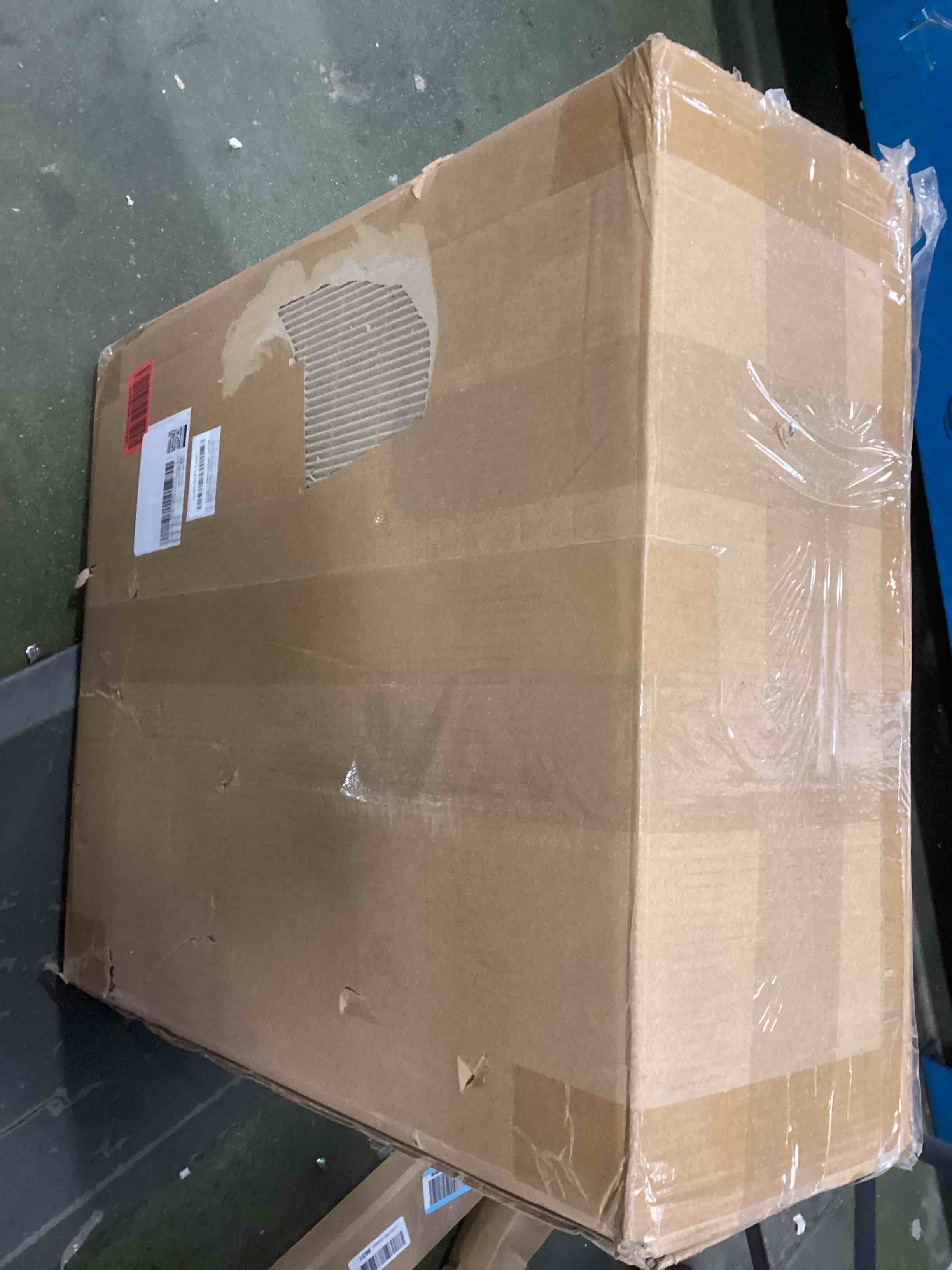 https://s3.amazonaws.com/lotting-images-prod/bidfta/PPE2112052_1736869425508.jpeg