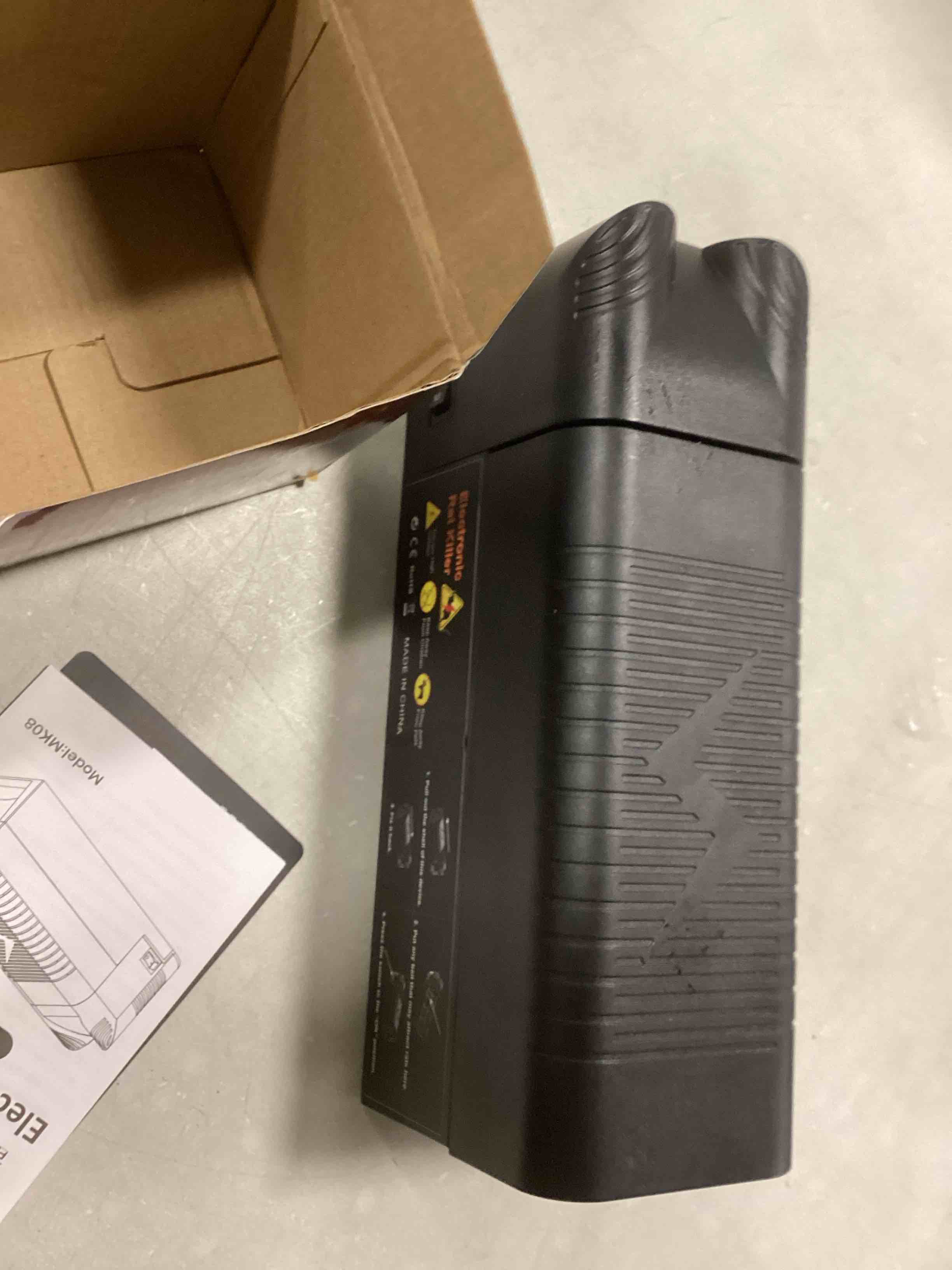 https://s3.amazonaws.com/lotting-images-prod/bidfta/PPE2112247_1736946414347.jpeg