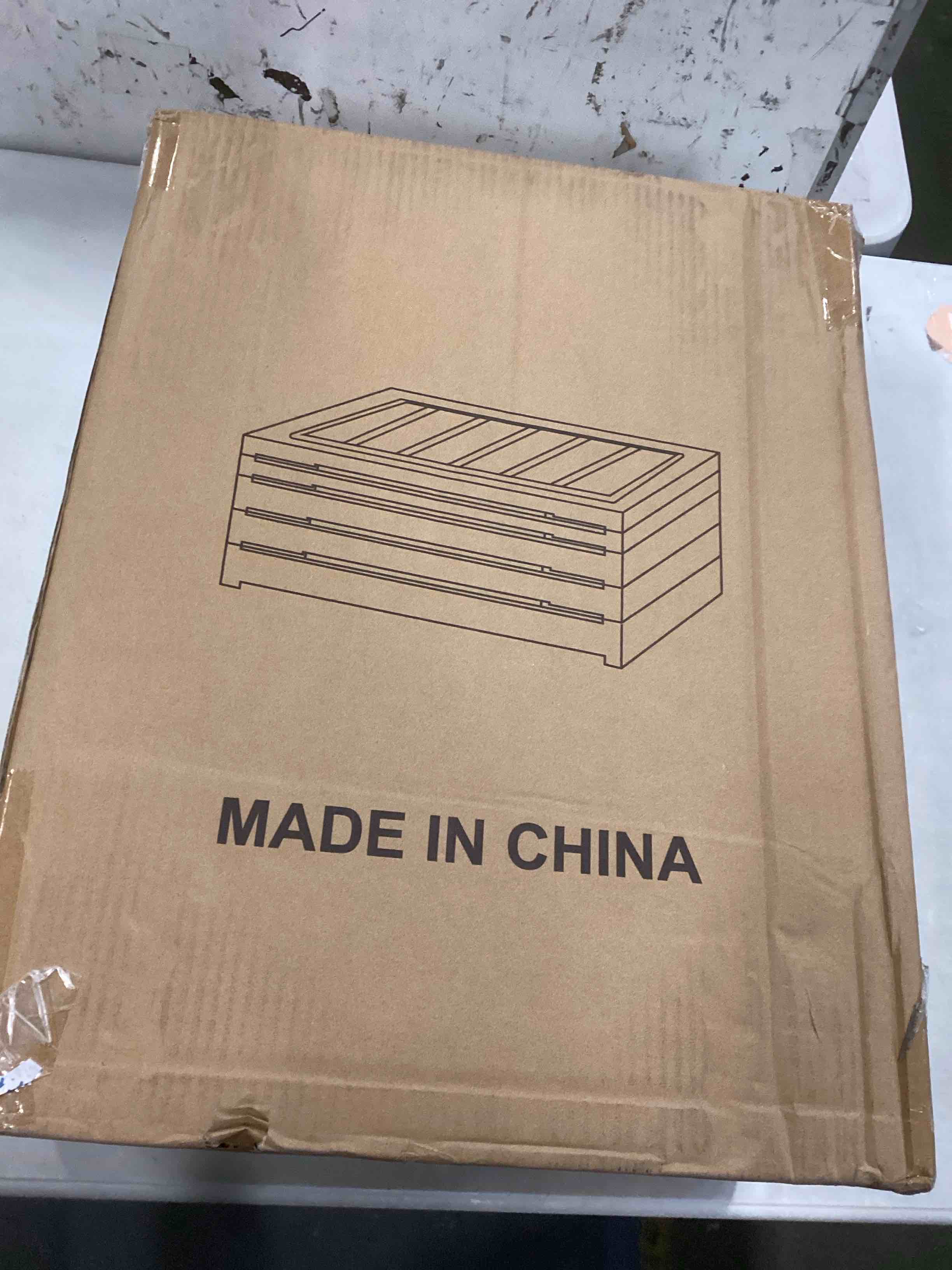 https://s3.amazonaws.com/lotting-images-prod/bidfta/PPE2112410_1736962119417.jpeg