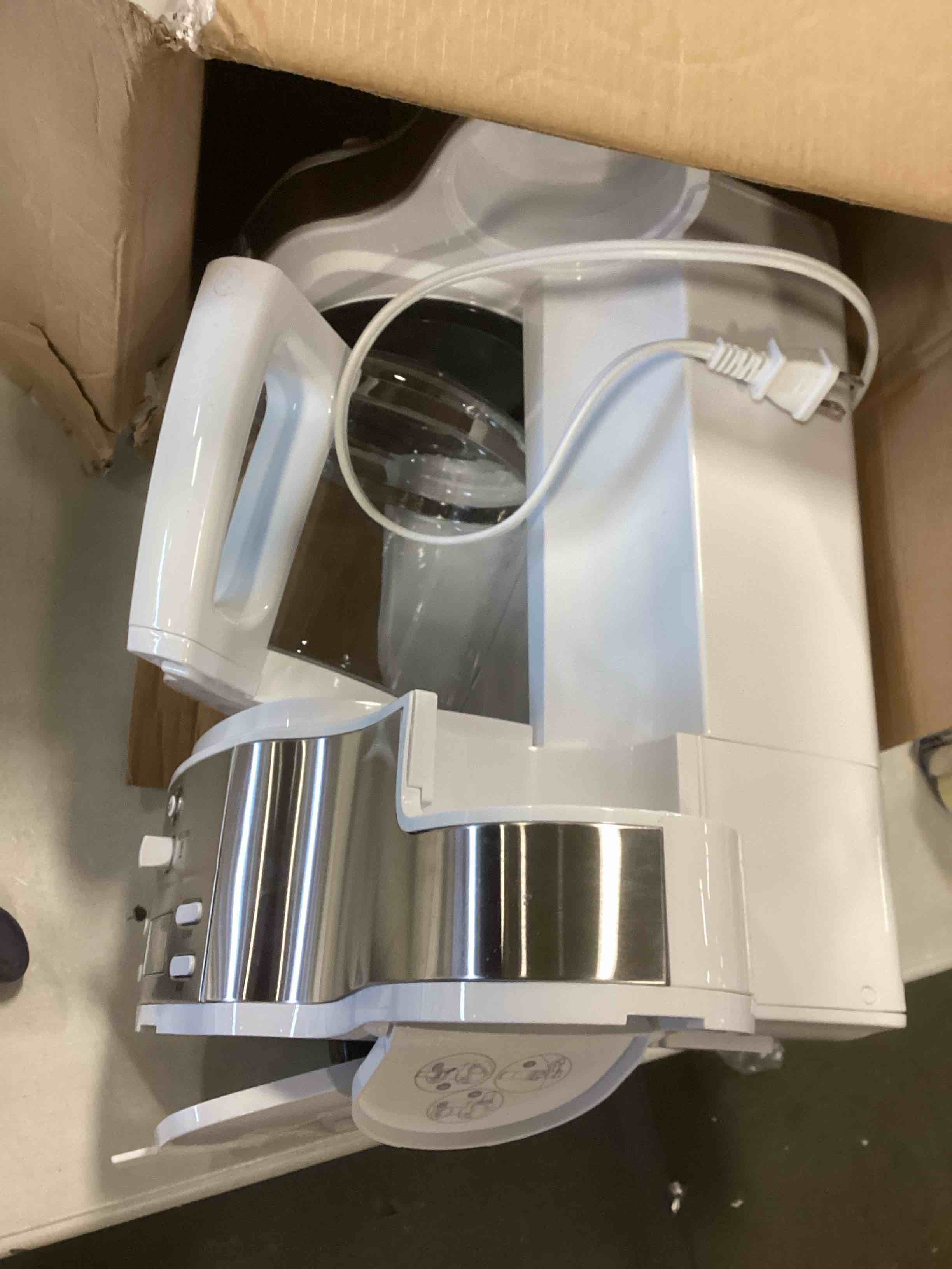 https://s3.amazonaws.com/lotting-images-prod/bidfta/PPE2112490_1736970070271.jpeg