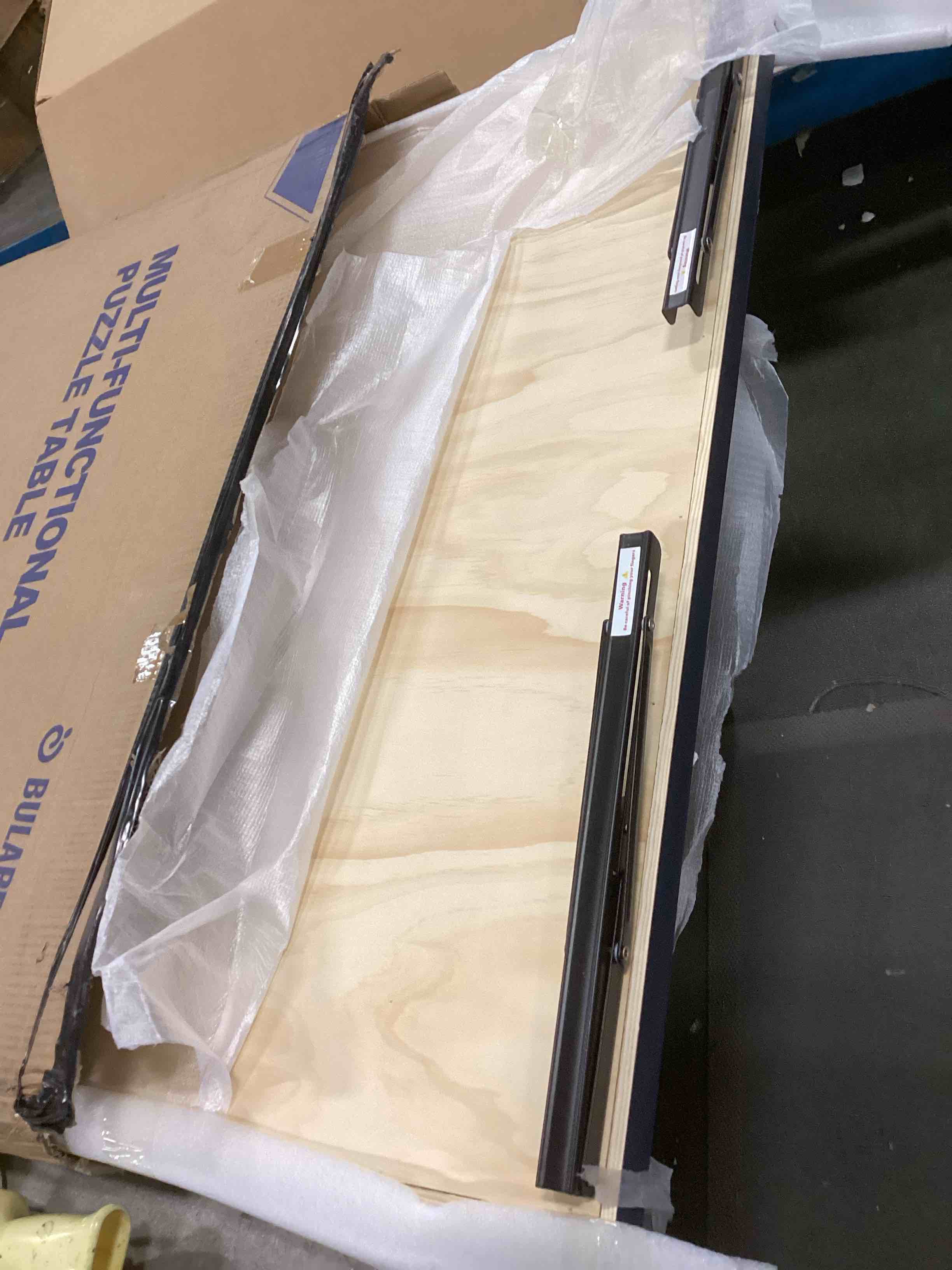 https://s3.amazonaws.com/lotting-images-prod/bidfta/PPE2112847_1737120171152.jpeg