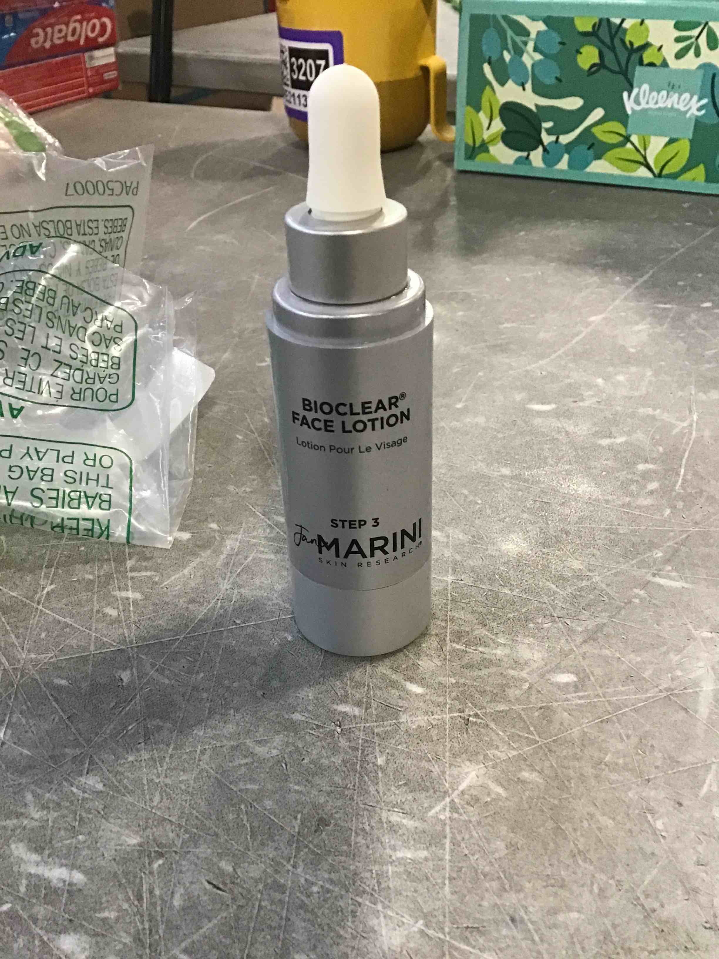 https://s3.amazonaws.com/lotting-images-prod/bidfta/PPE2113213_1734378800768.jpeg