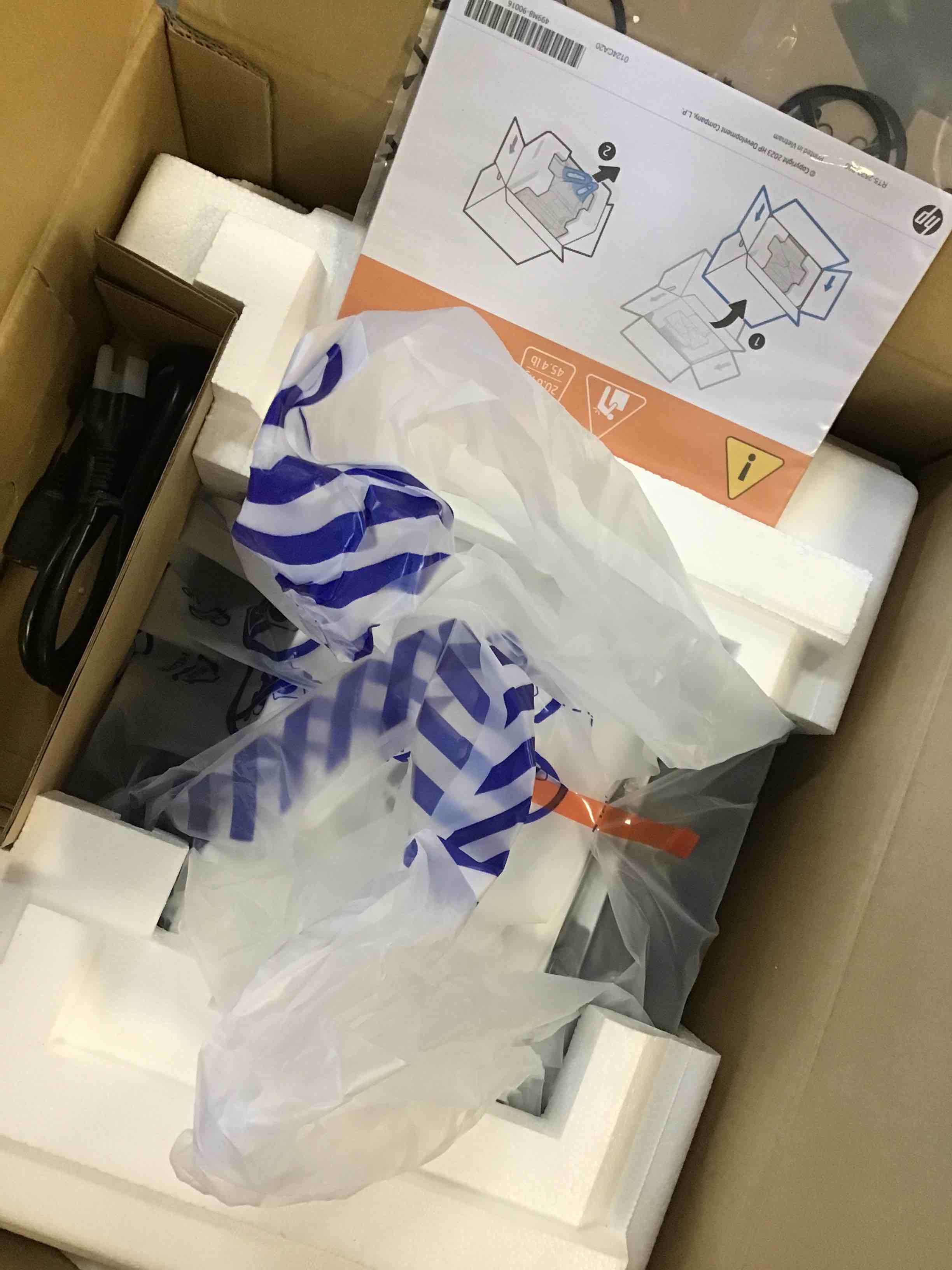 https://s3.amazonaws.com/lotting-images-prod/bidfta/PPE2113829_1735584446391.jpeg
