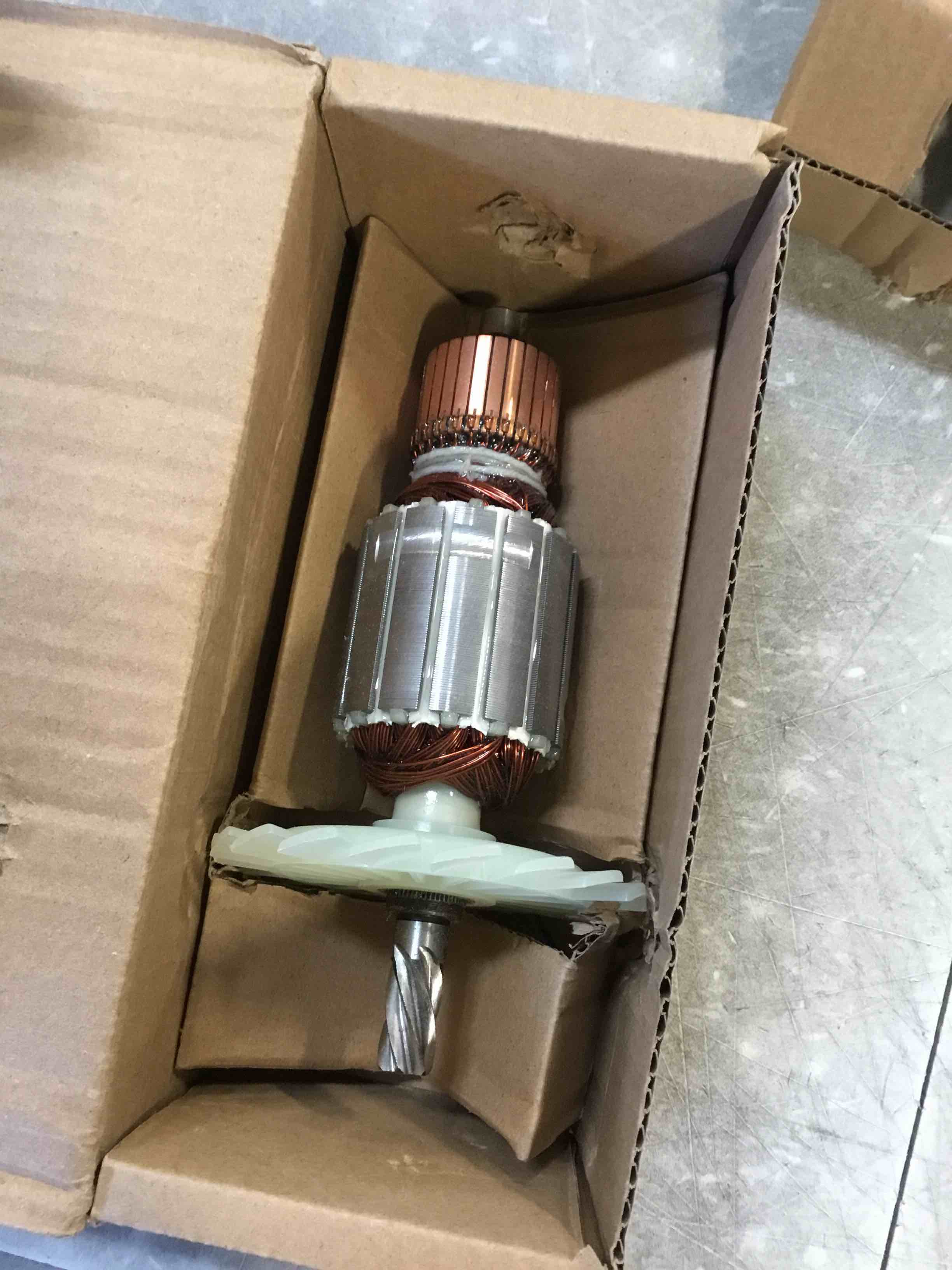 https://s3.amazonaws.com/lotting-images-prod/bidfta/PPE2114165_1735840806619.jpeg