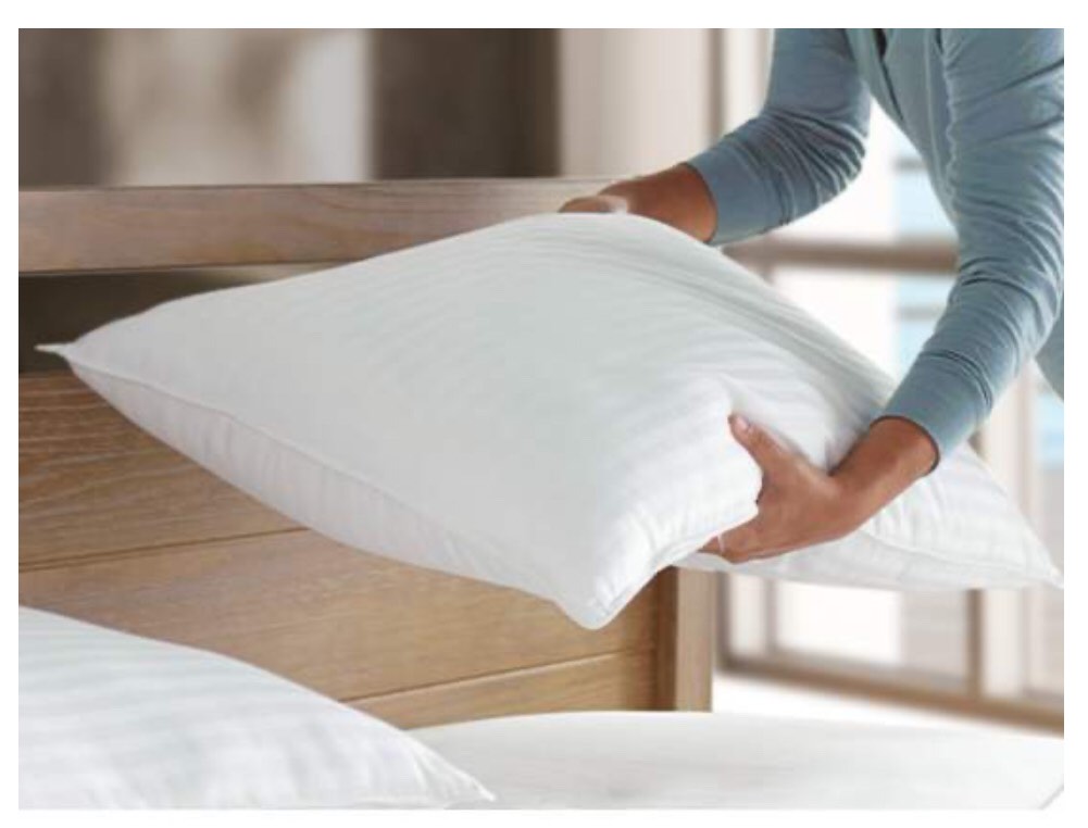 Beckham Hotel Collection Queen Size Memory Foam Pillow (Adjustable Filling) - Refreshing Crushed Foam Pillow for Back, Stomach or Side Sleep