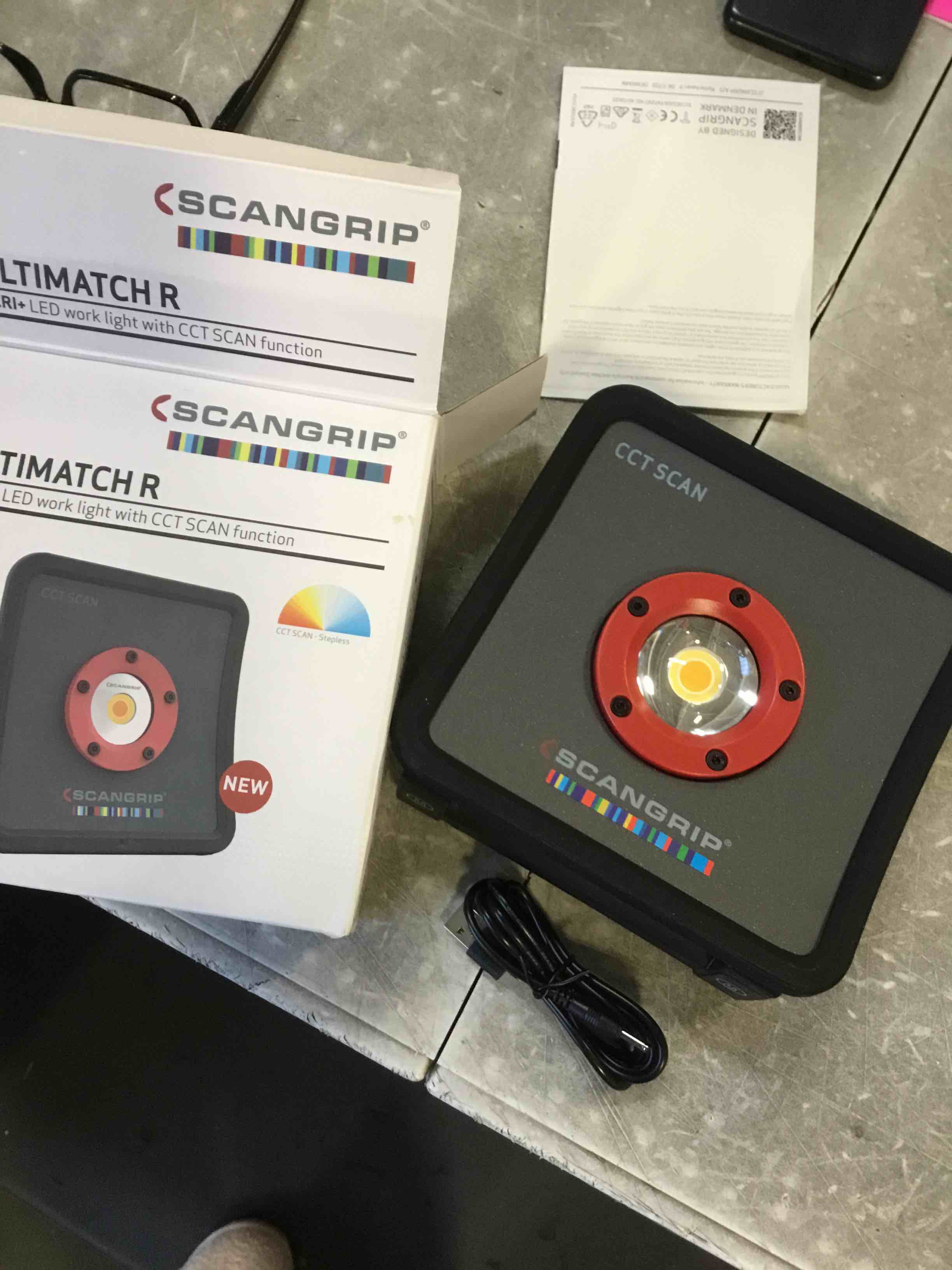 https://s3.amazonaws.com/lotting-images-prod/bidfta/PPE2115379_1736782816843.jpeg