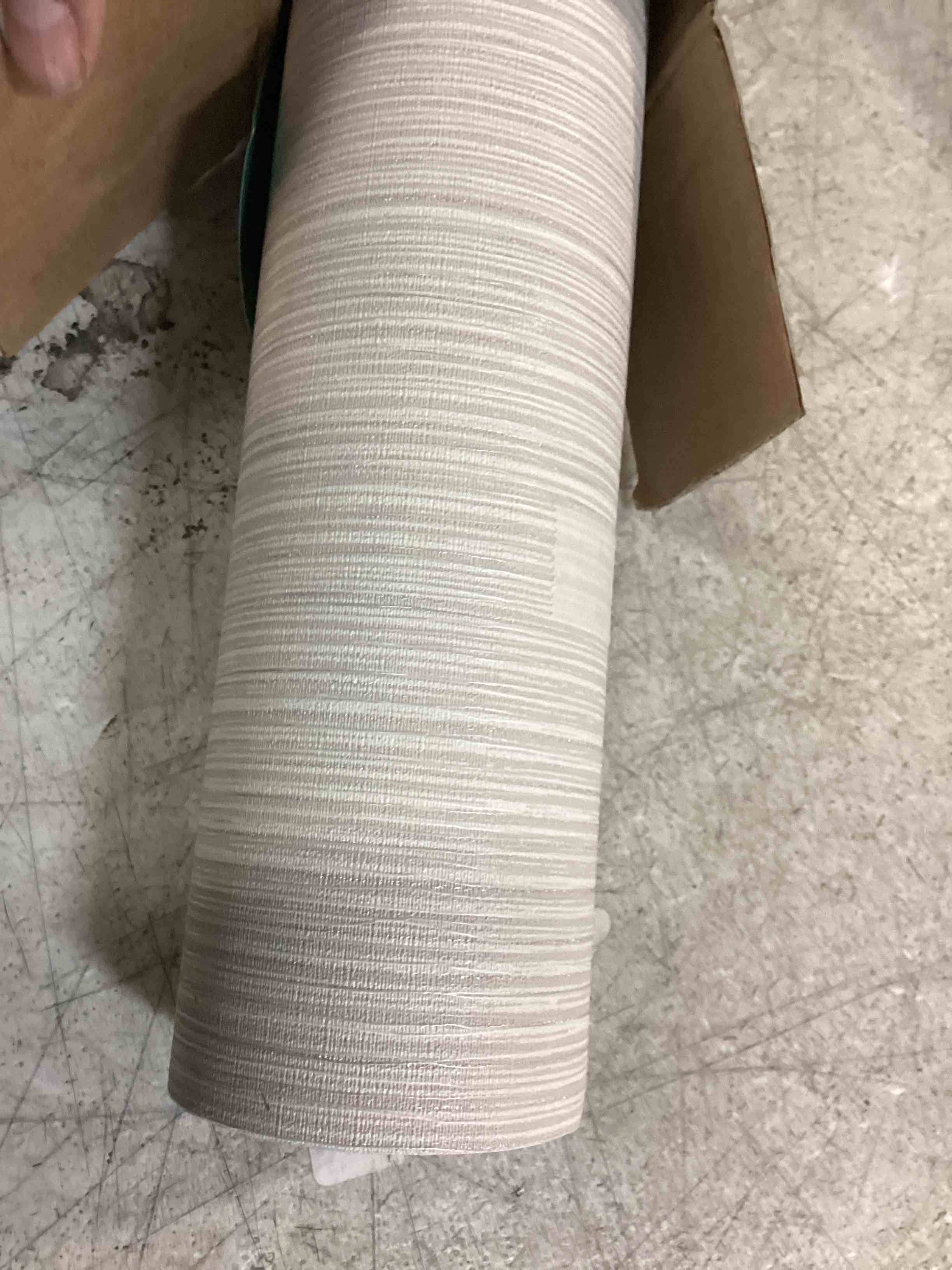 https://s3.amazonaws.com/lotting-images-prod/bidfta/PPE2116063_1736004562250.jpeg