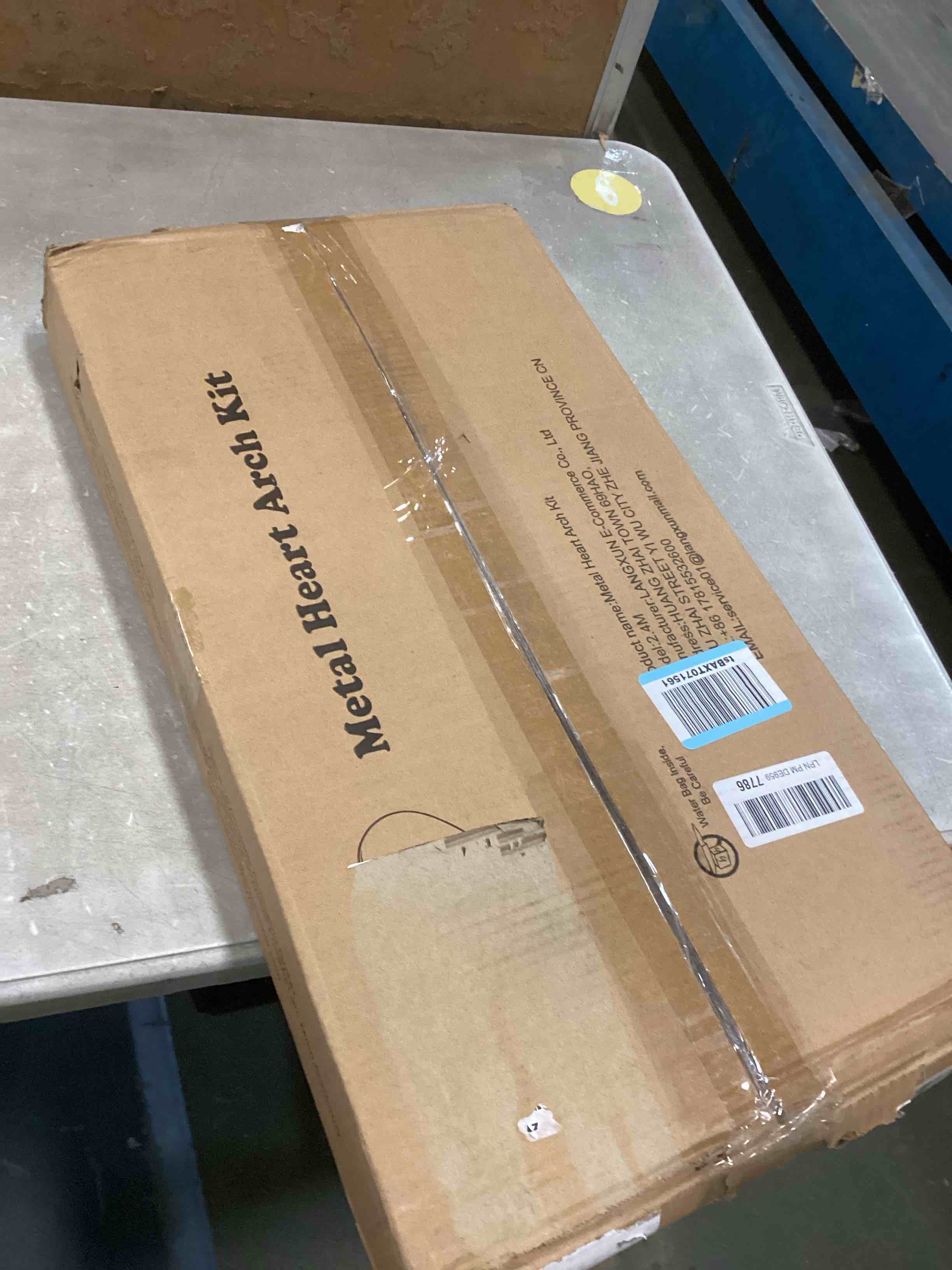 https://s3.amazonaws.com/lotting-images-prod/bidfta/PPE2116195_1736259100745.jpeg