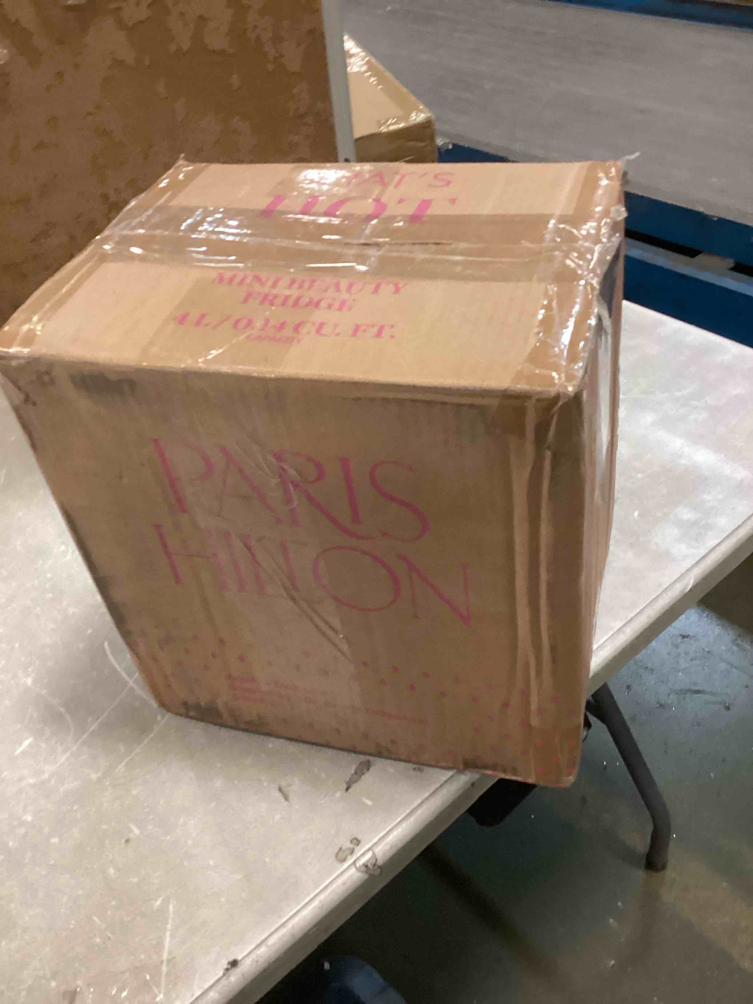 https://s3.amazonaws.com/lotting-images-prod/bidfta/PPE2116203_1736259809581.jpeg