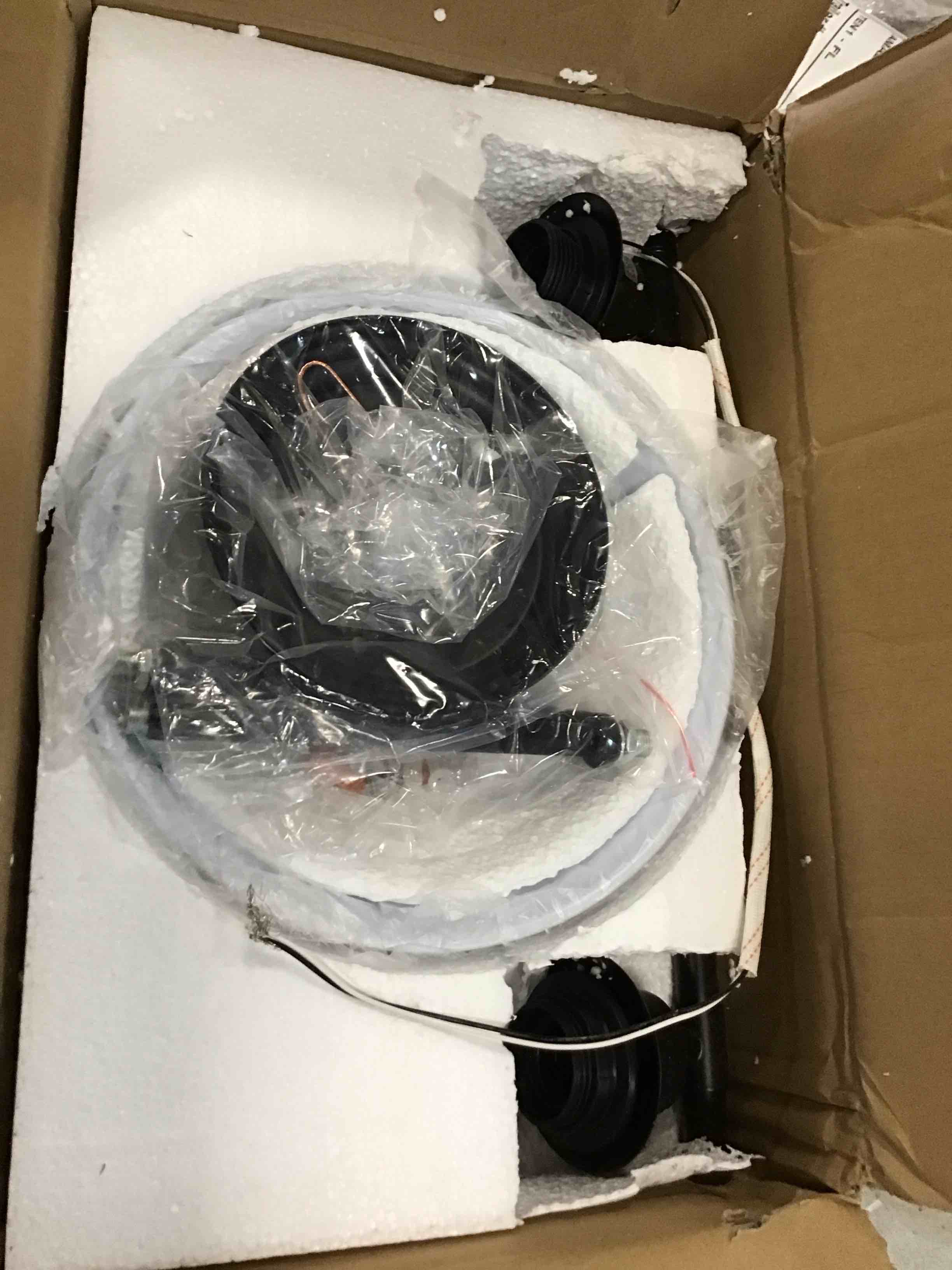 https://s3.amazonaws.com/lotting-images-prod/bidfta/PPE2116569_1736614763556.jpeg