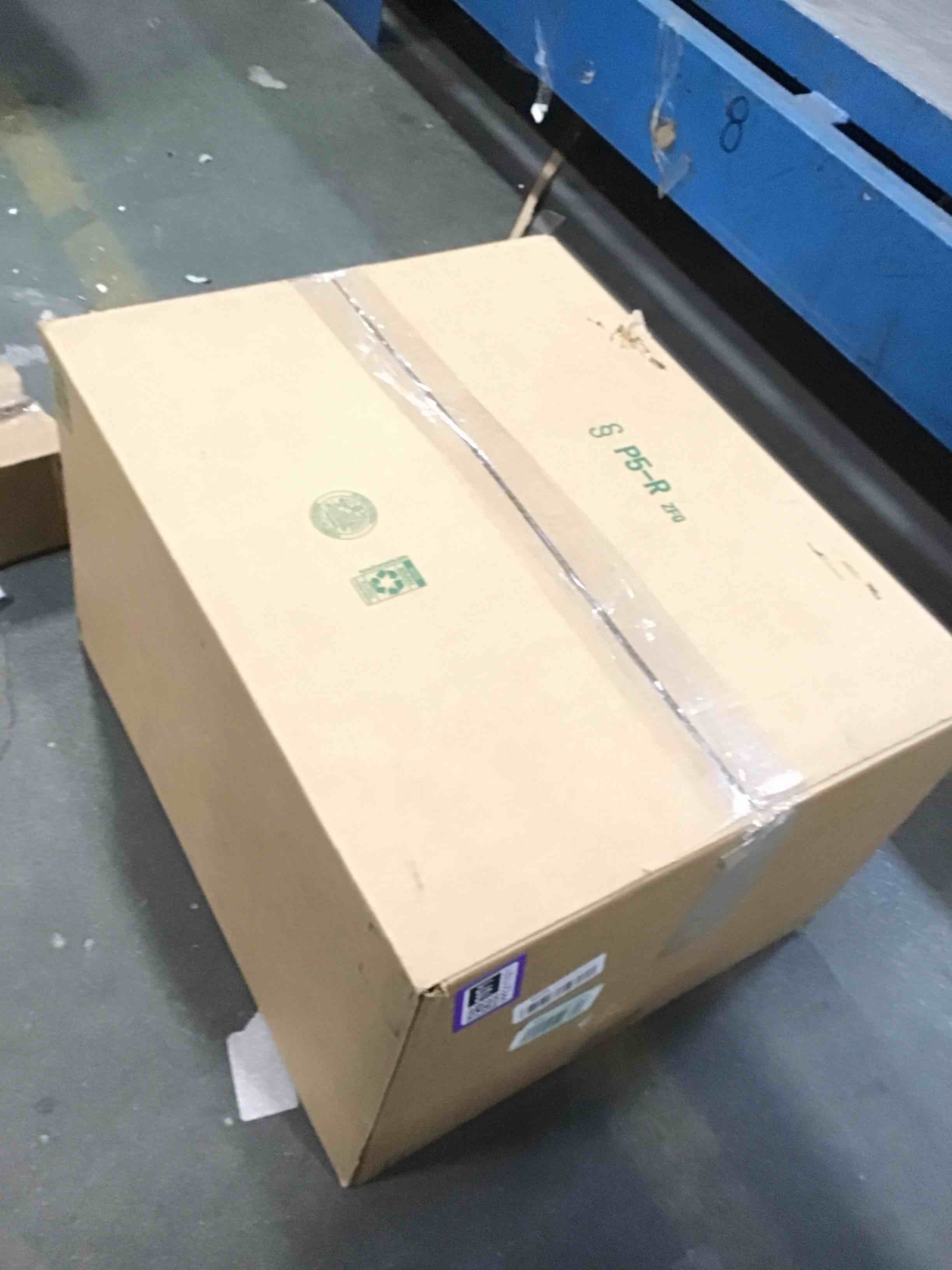 https://s3.amazonaws.com/lotting-images-prod/bidfta/PPE2117071_1737642641315.jpeg