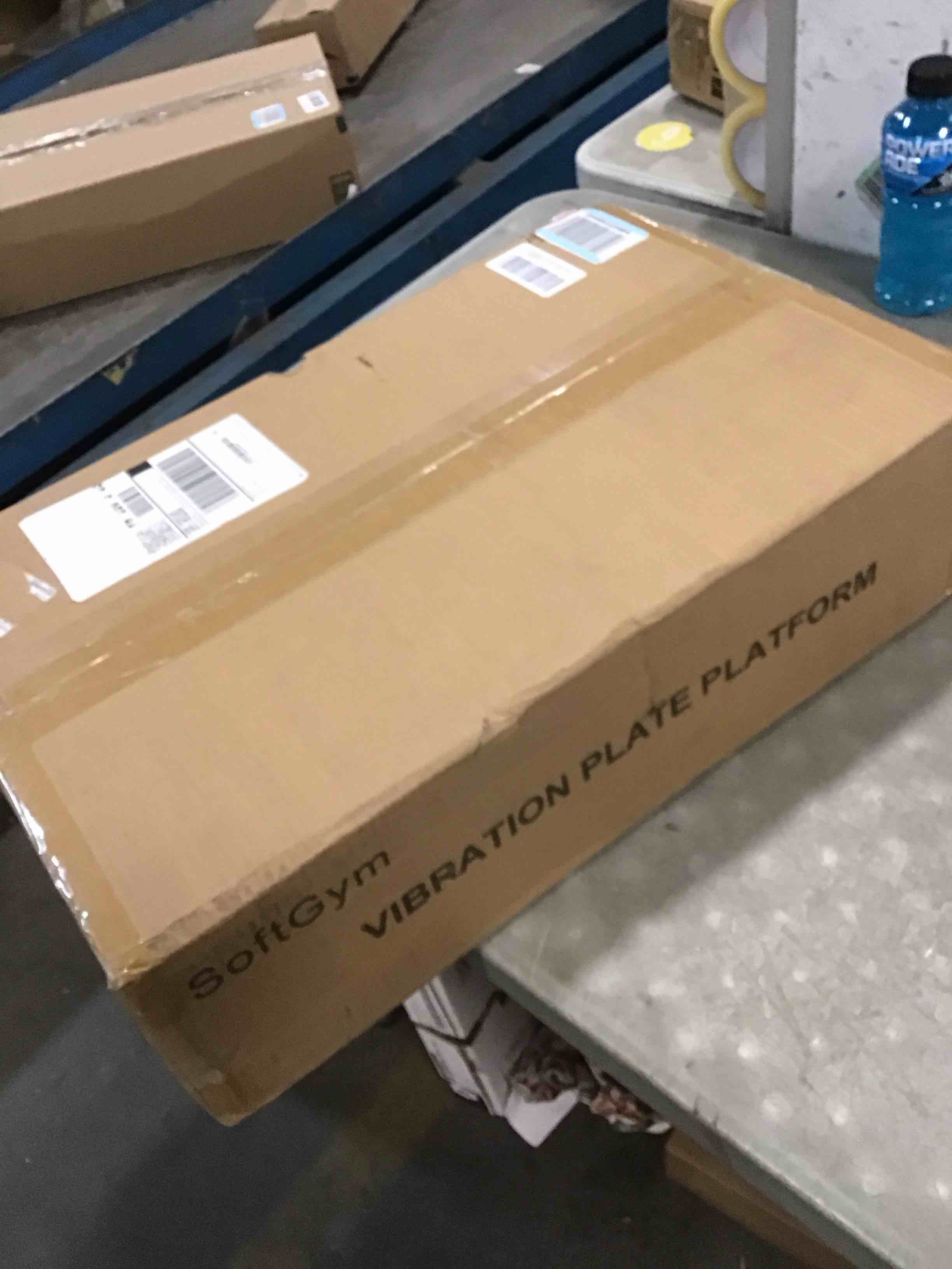 https://s3.amazonaws.com/lotting-images-prod/bidfta/PPE2117109_1737650256069.jpeg