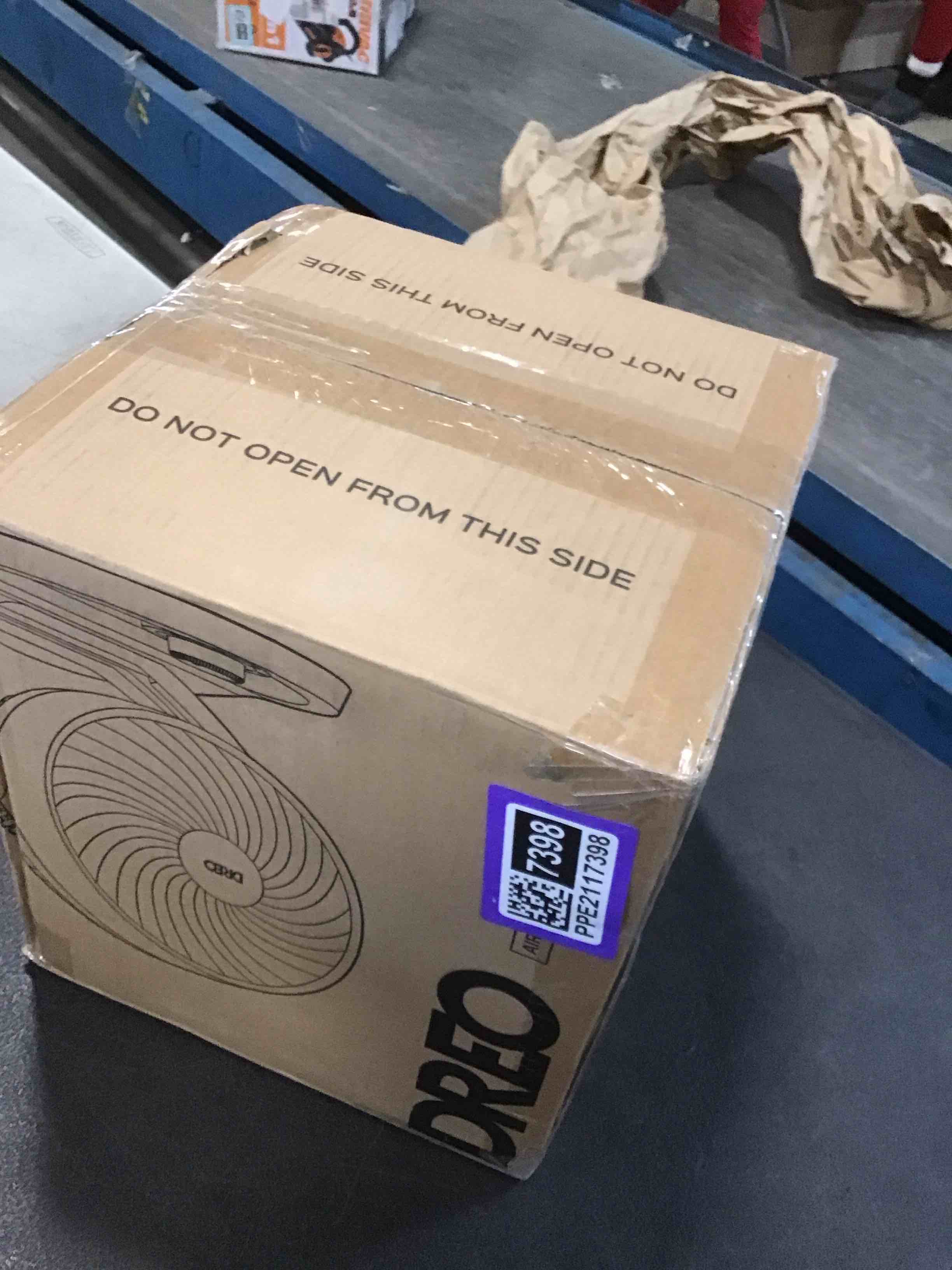 https://s3.amazonaws.com/lotting-images-prod/bidfta/PPE2117398_1737750326402.jpeg