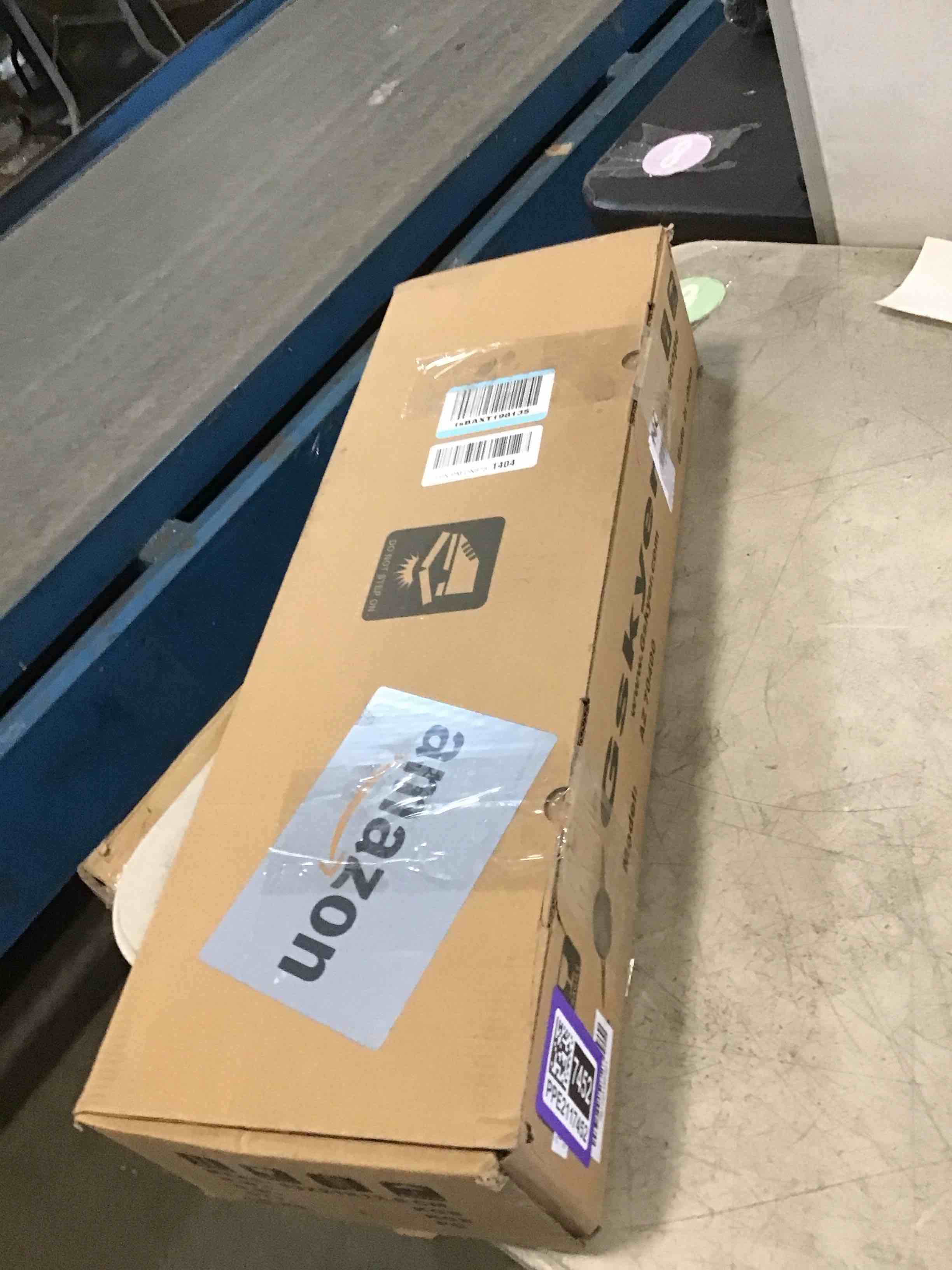 https://s3.amazonaws.com/lotting-images-prod/bidfta/PPE2117452_1737988823333.jpeg